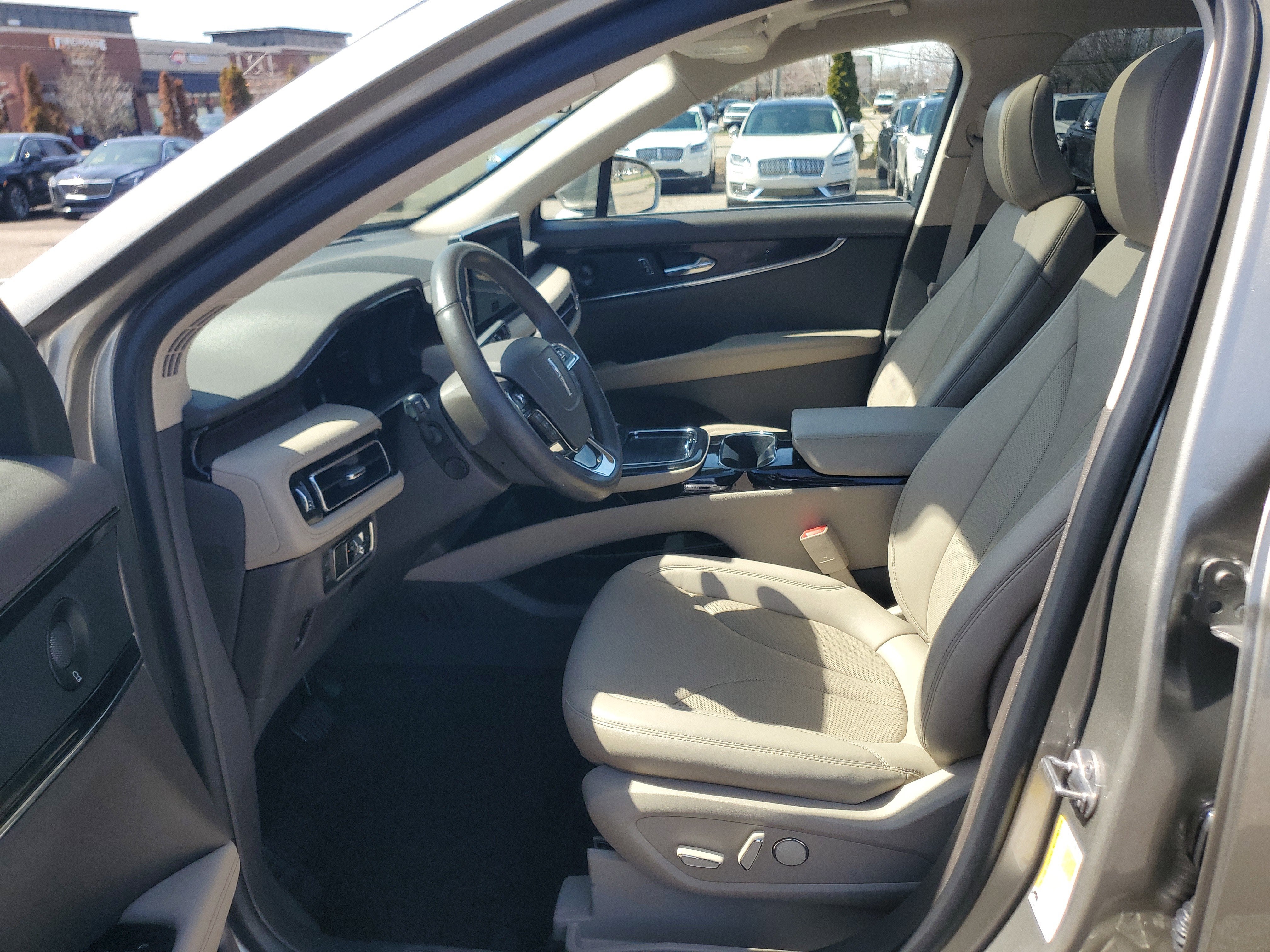 2023 Lincoln Nautilus Reserve