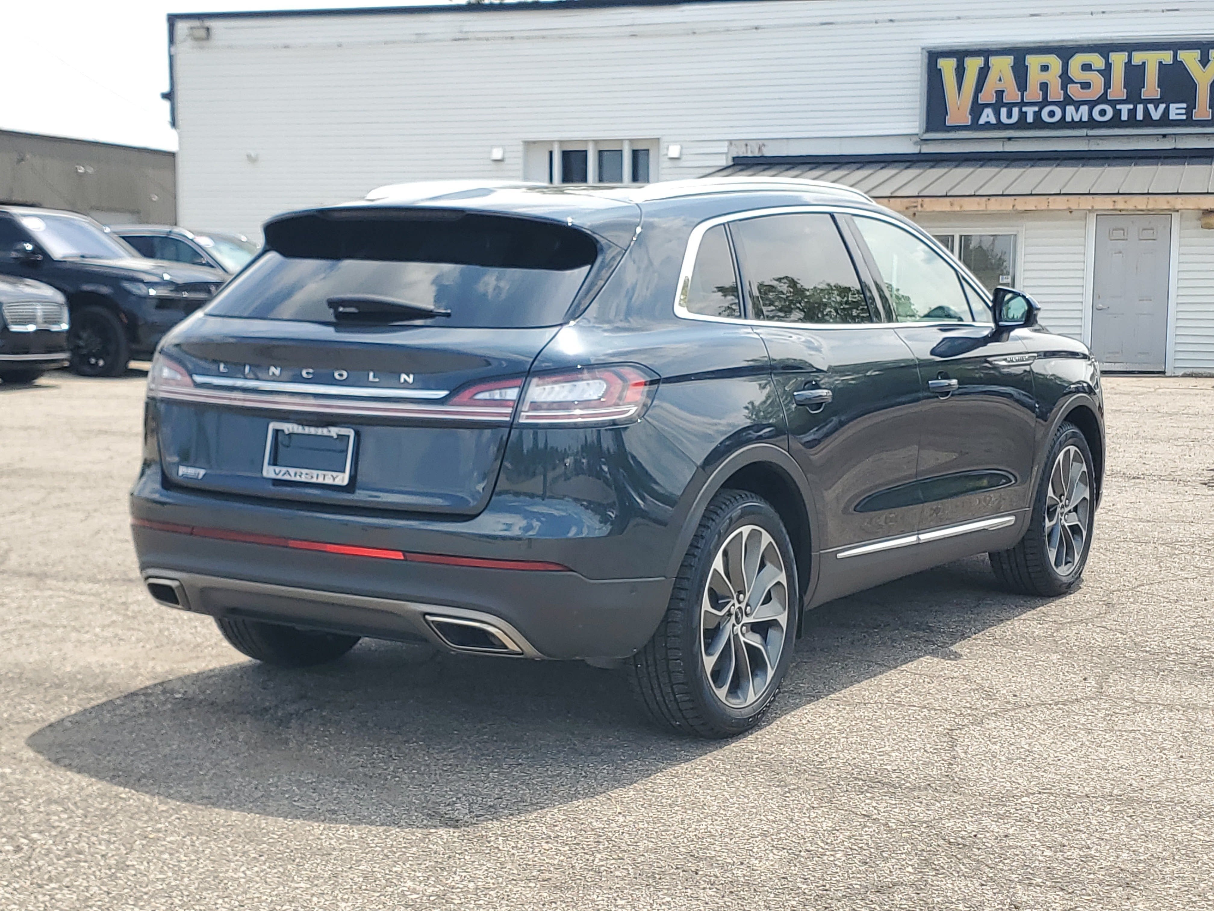 2023 Lincoln Nautilus Reserve