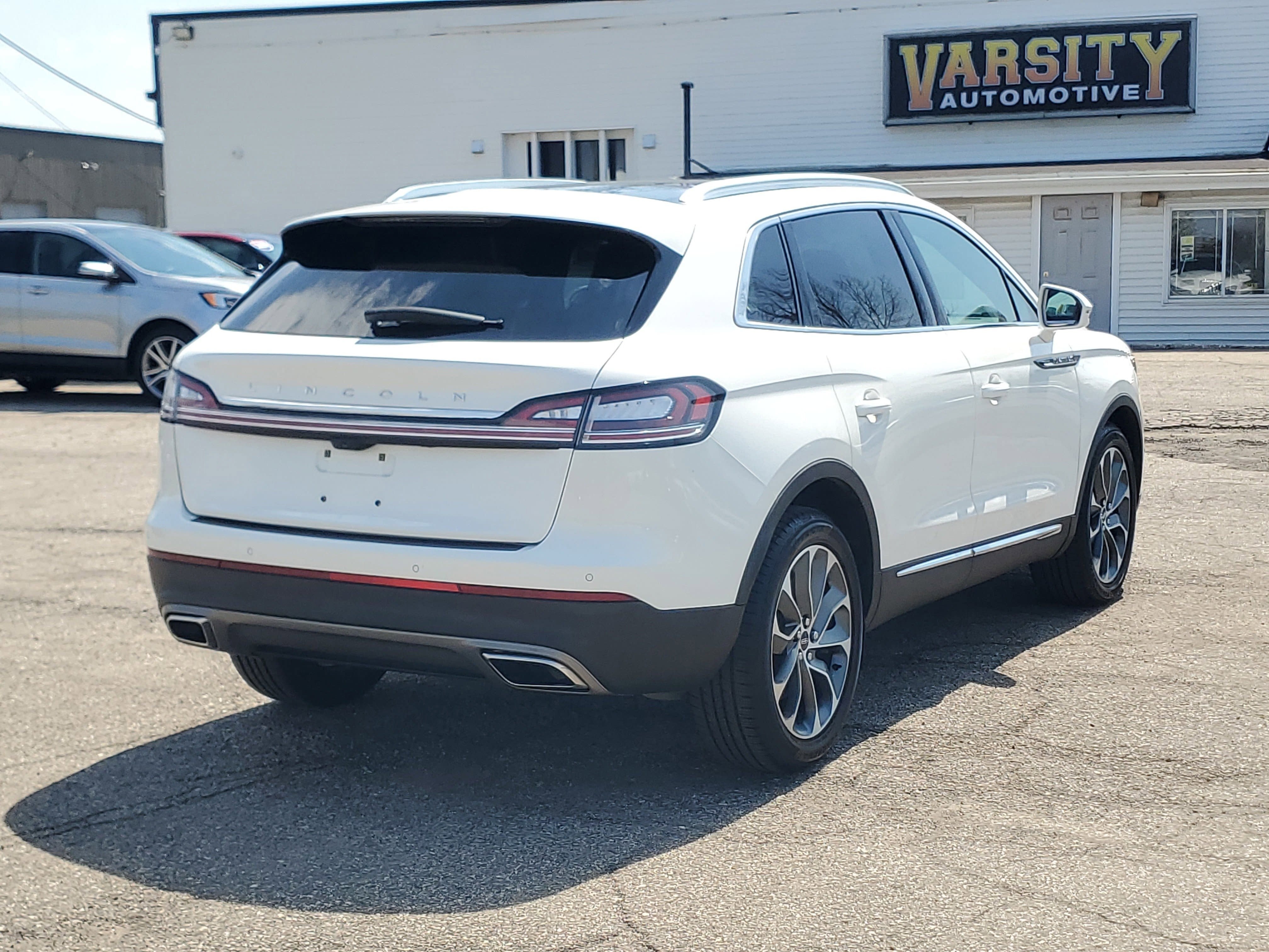 2022 Lincoln Nautilus Reserve