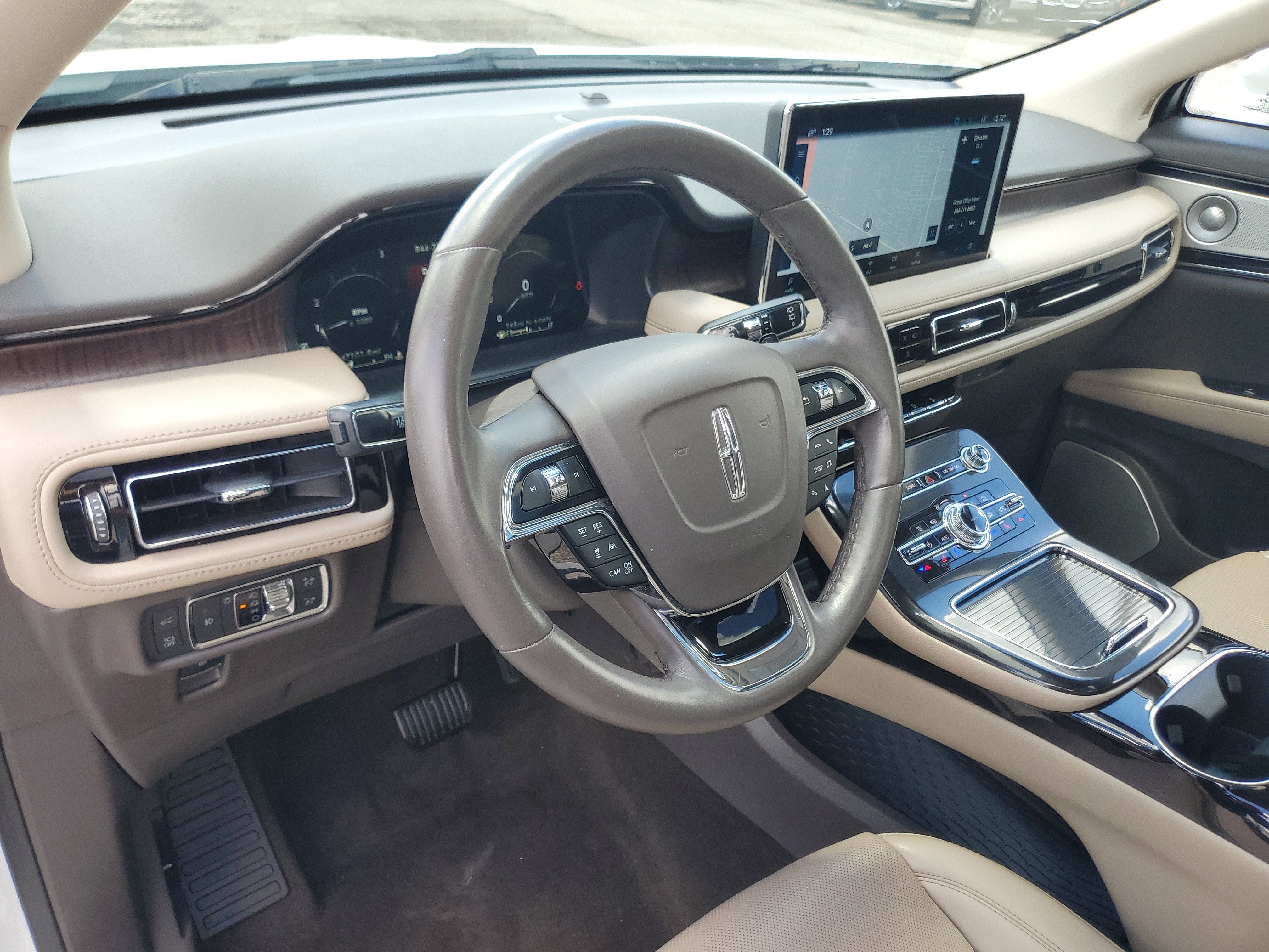 2022 Lincoln Nautilus Reserve