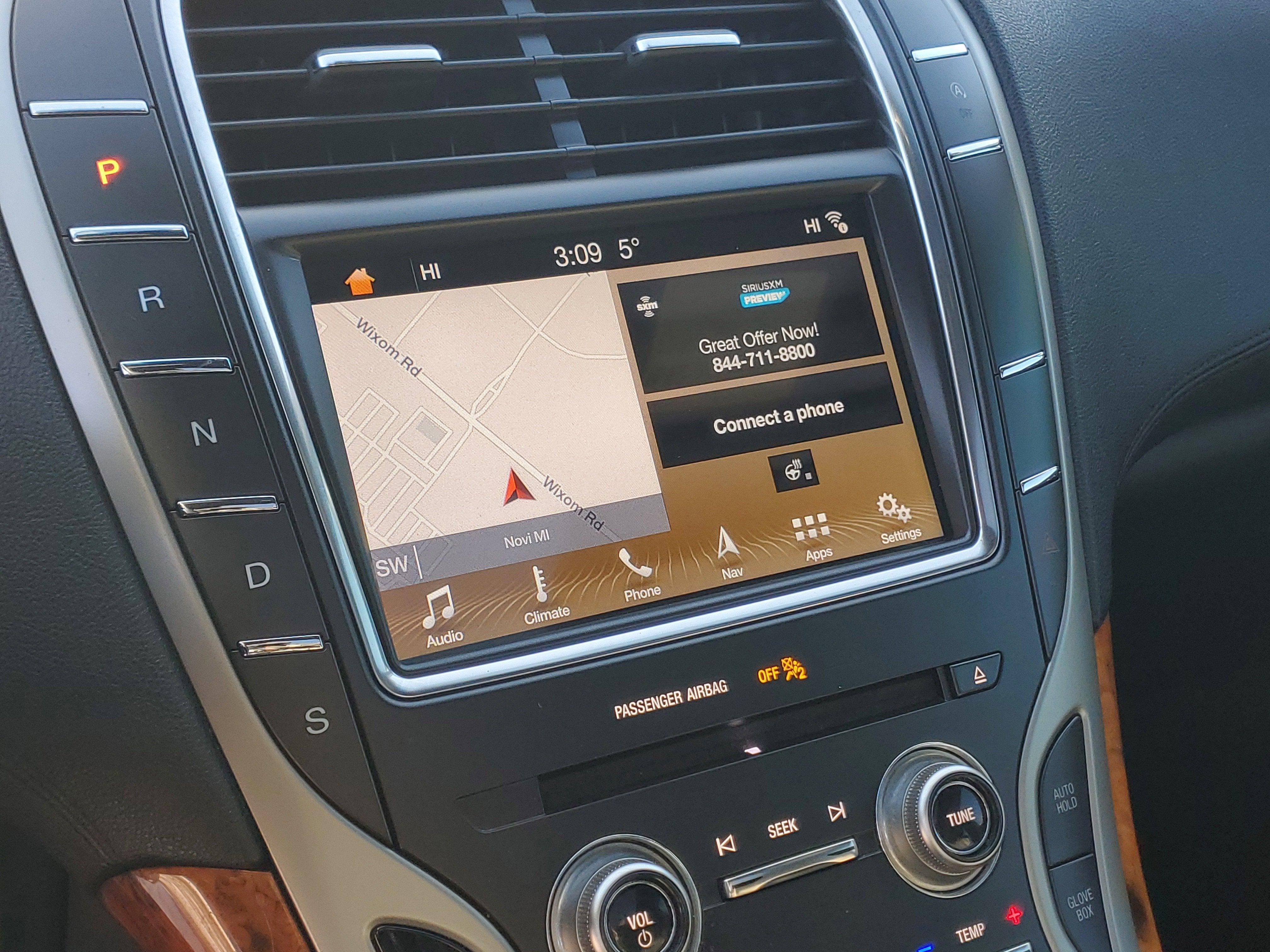 2019 Lincoln Nautilus Select