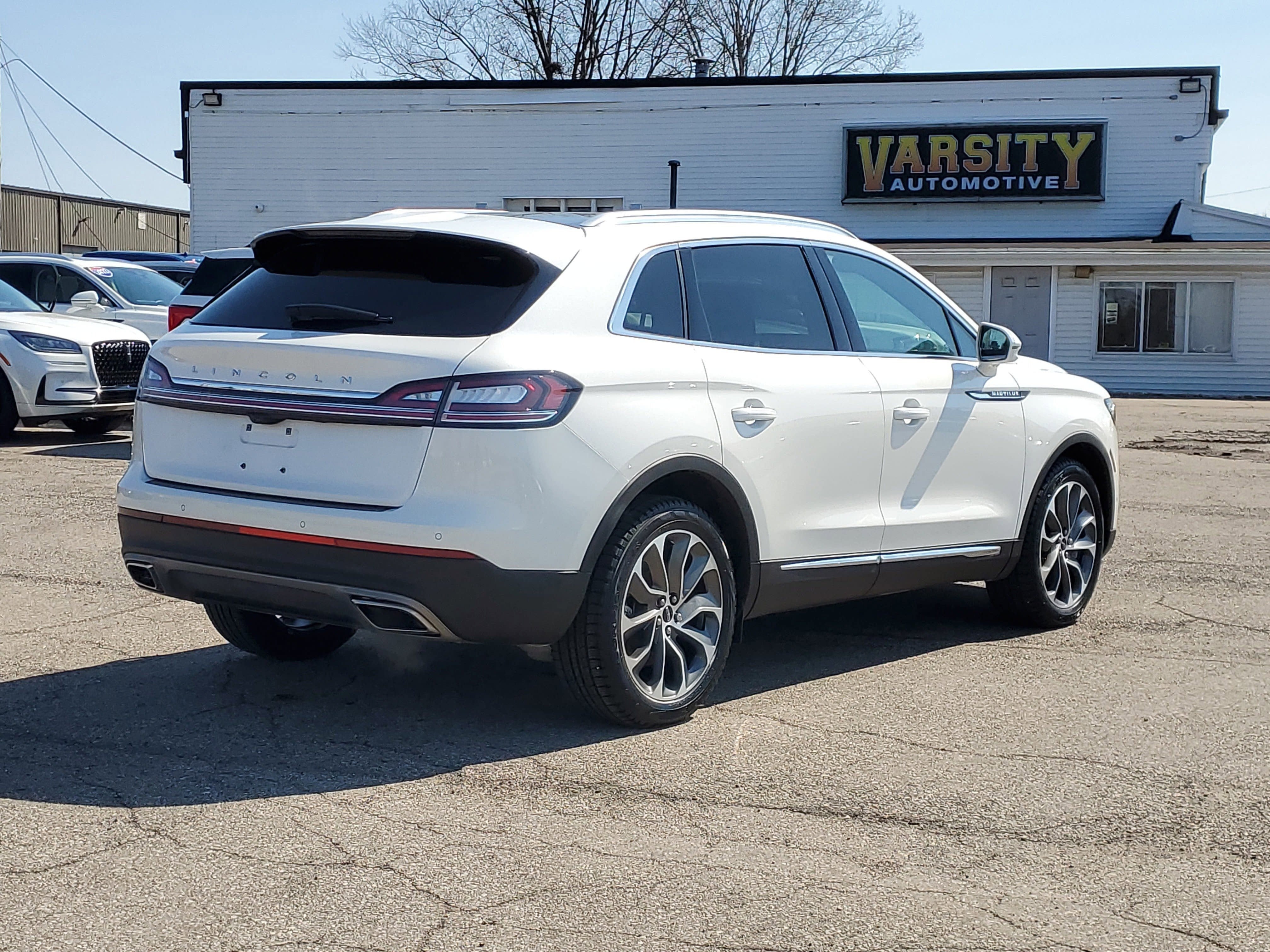 2022 Lincoln Nautilus Reserve