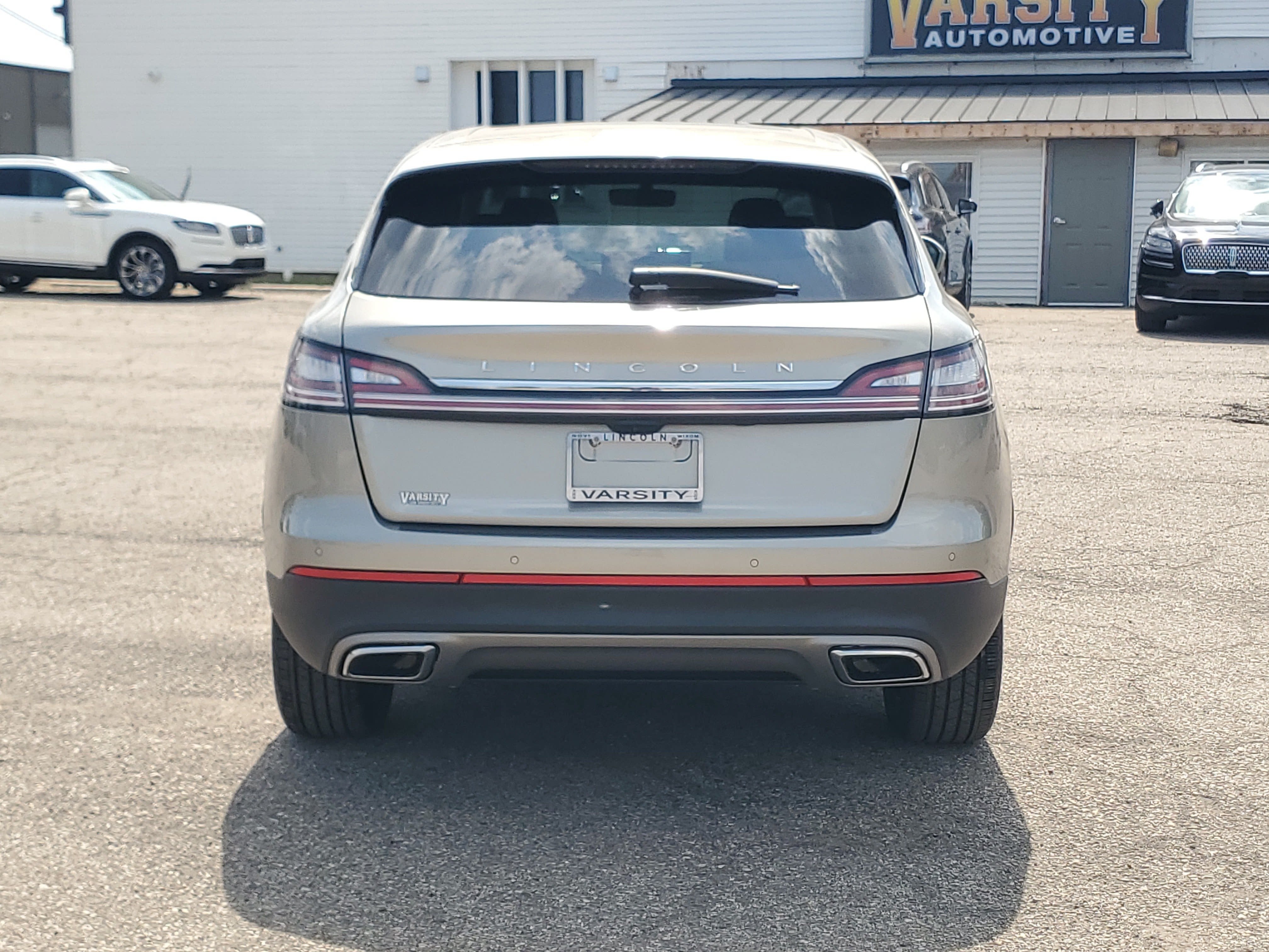 2023 Lincoln Nautilus Reserve