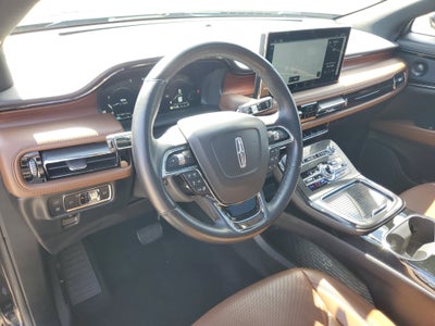 2023 Lincoln Nautilus Reserve