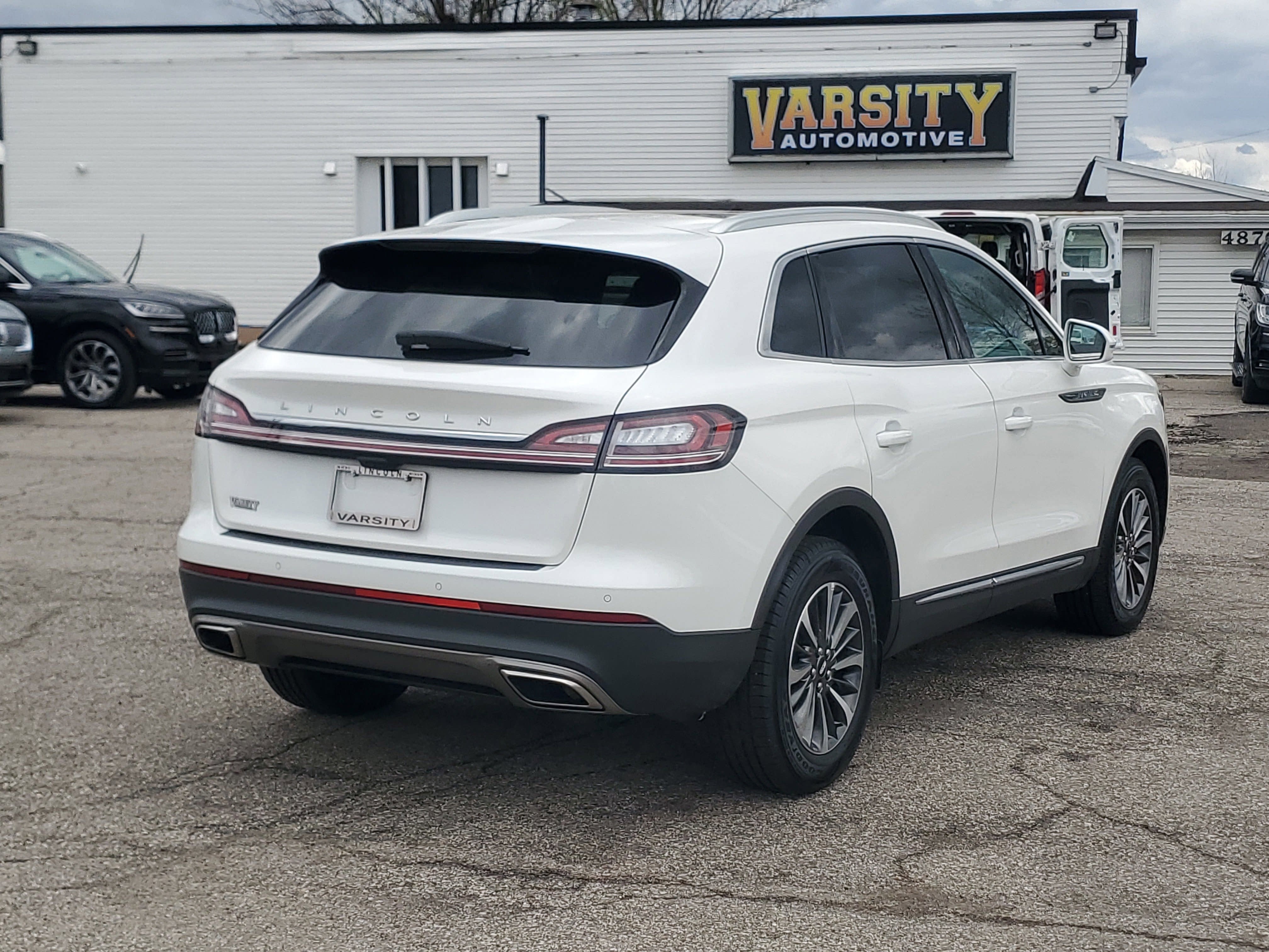 2023 Lincoln Nautilus Reserve