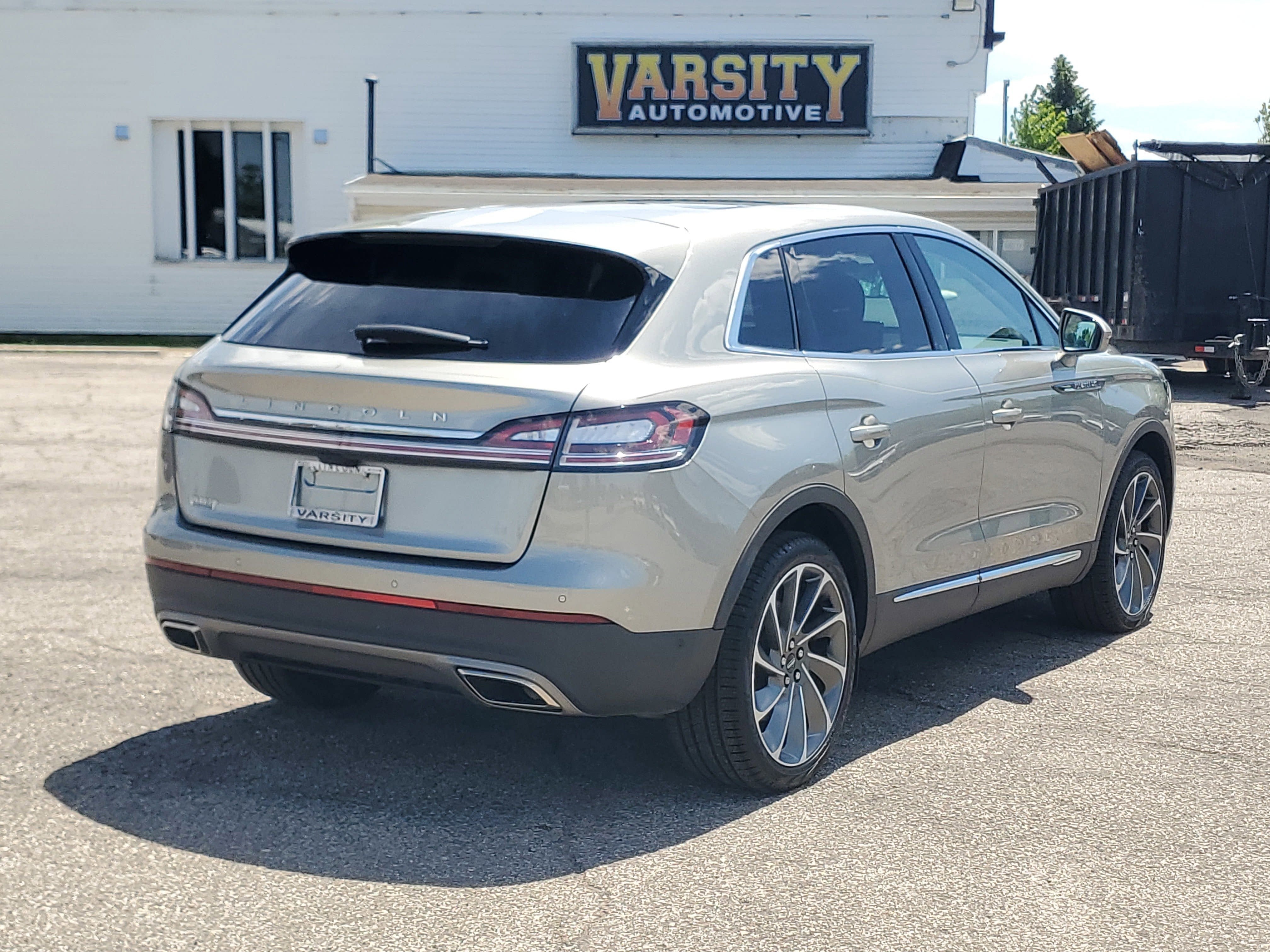 2023 Lincoln Nautilus Reserve
