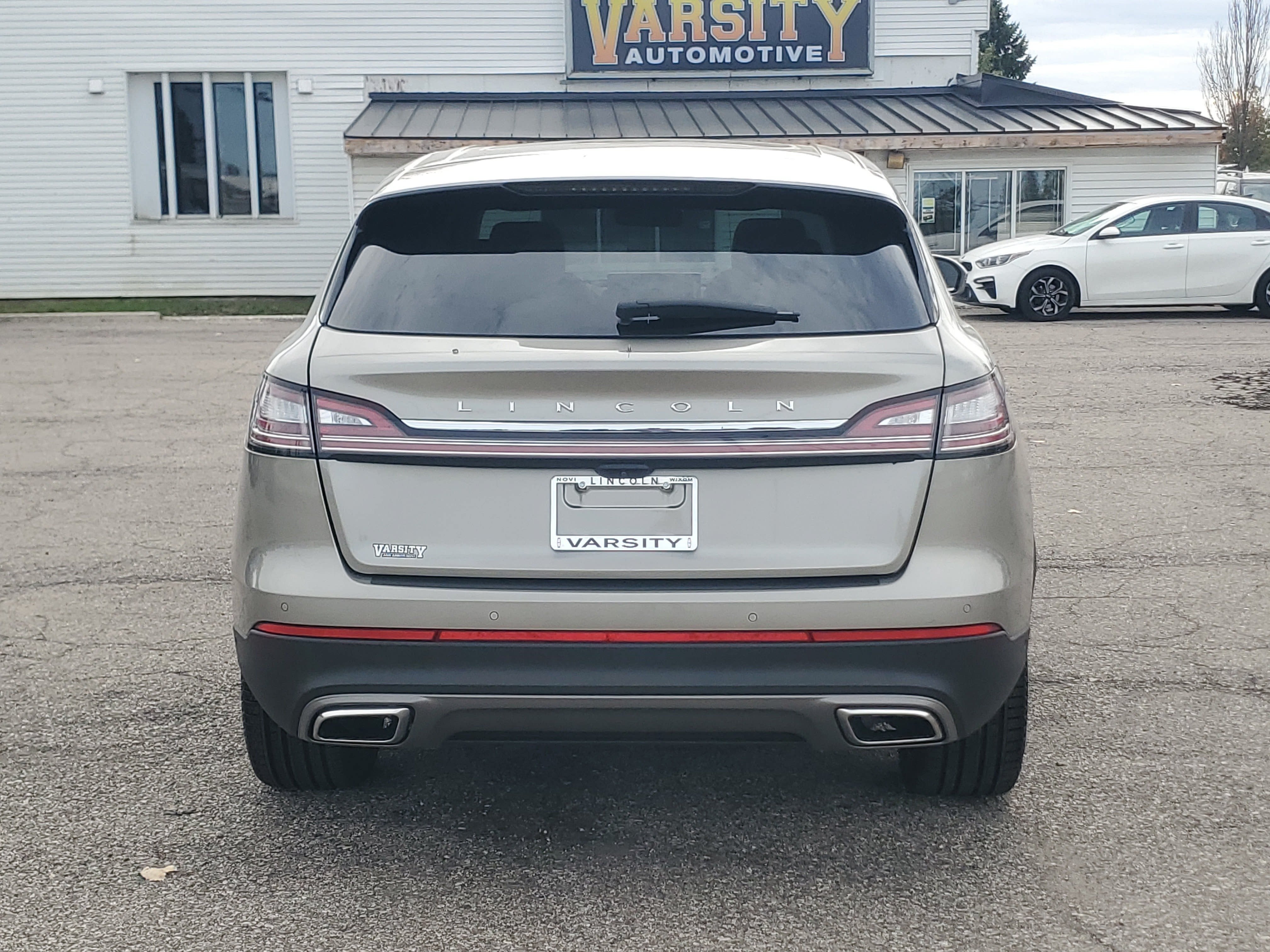 2023 Lincoln Nautilus Reserve