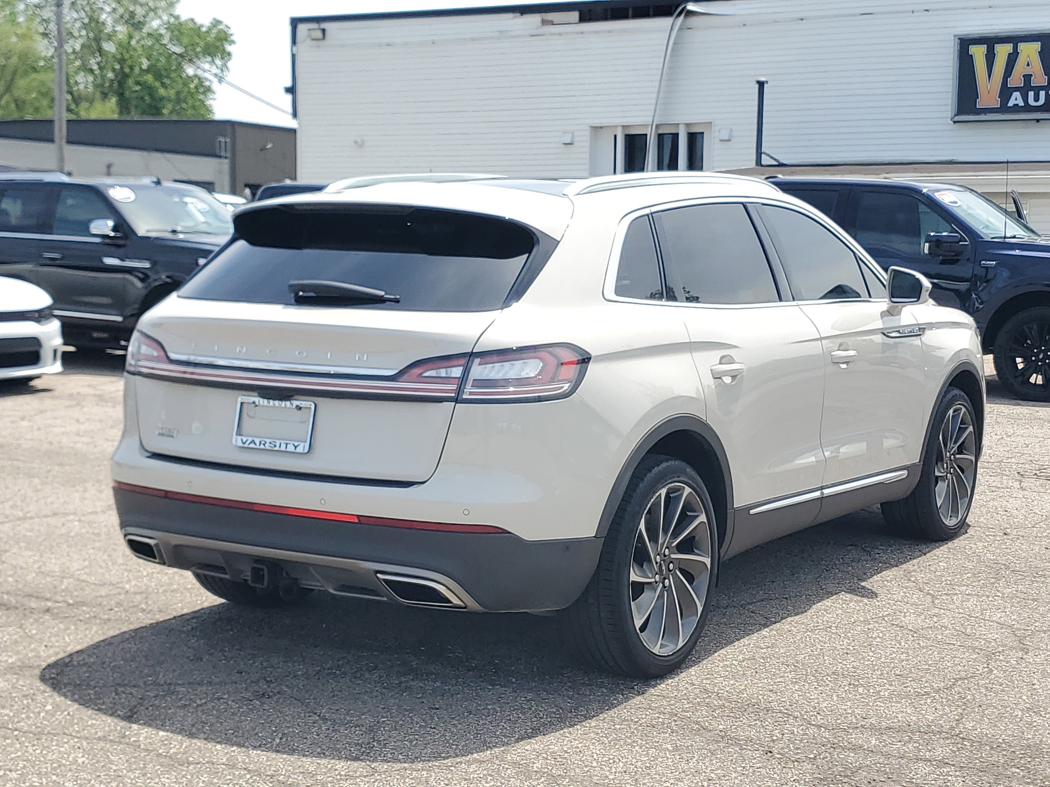 2022 Lincoln Nautilus Reserve