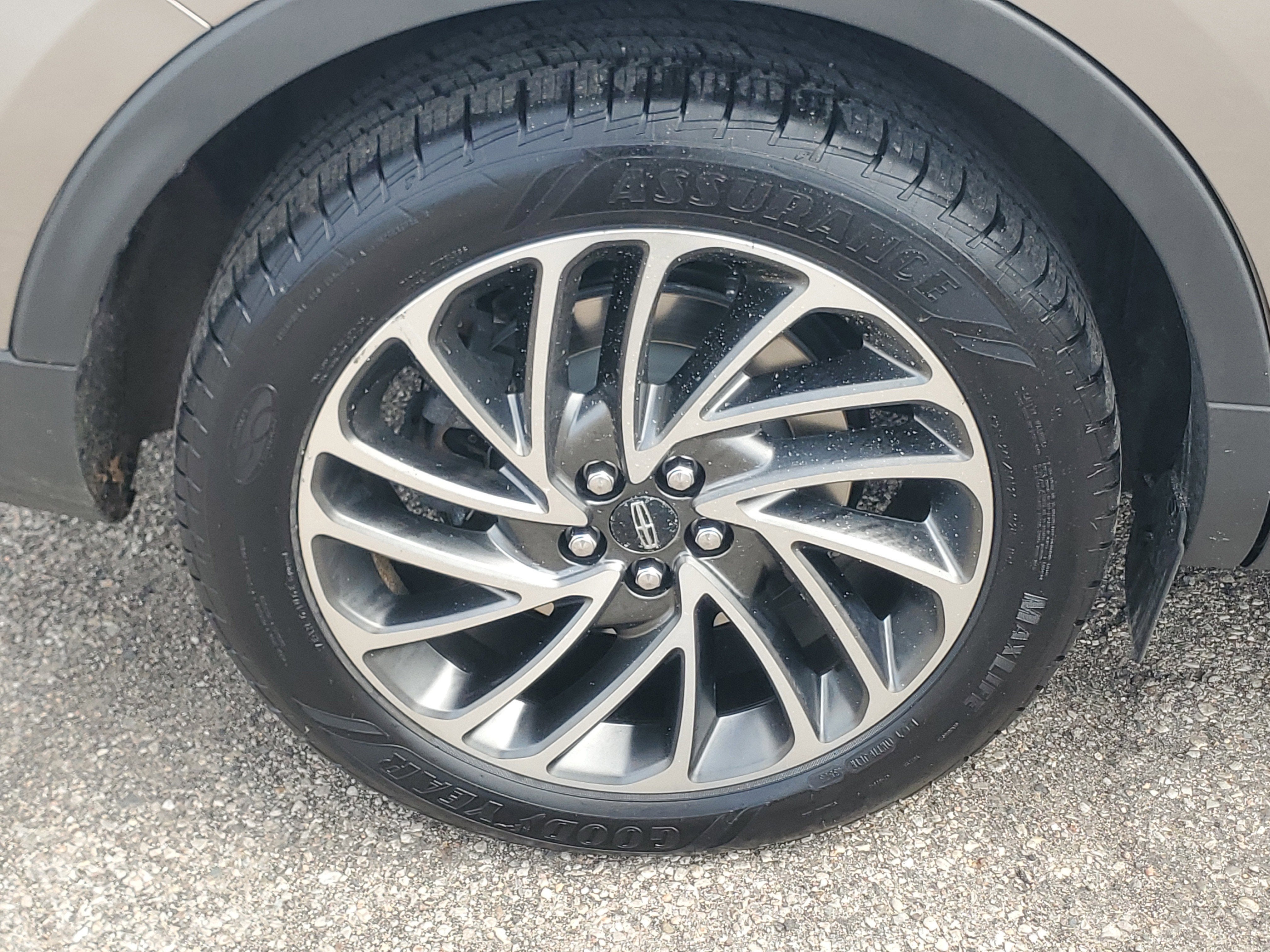 2020 Lincoln Nautilus Reserve