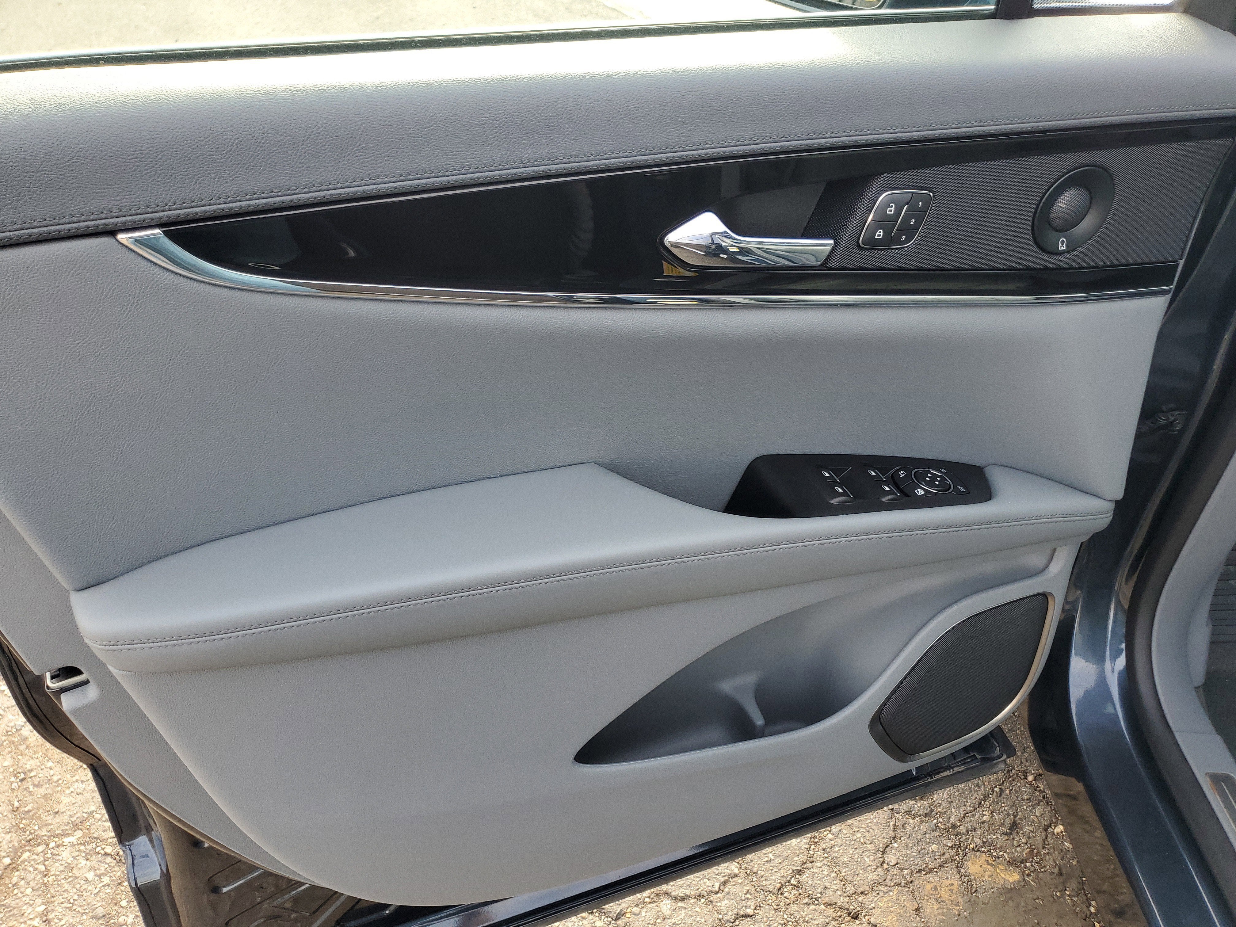 2021 Lincoln Nautilus Reserve