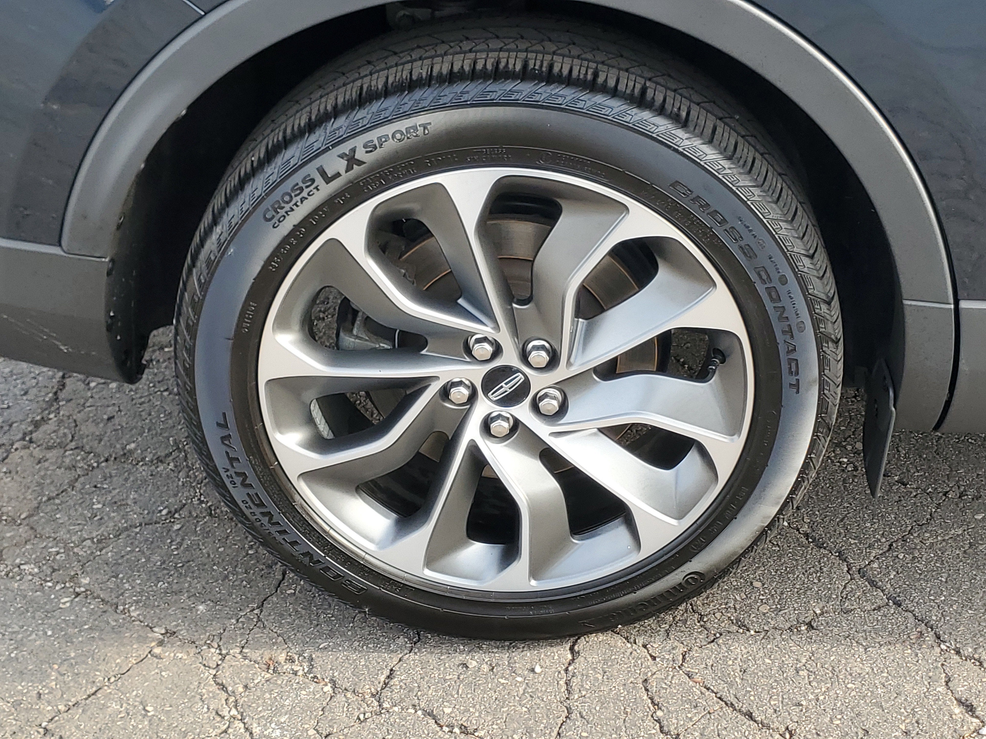 2021 Lincoln Nautilus Reserve