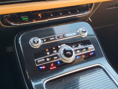 2022 Lincoln Nautilus Black Label