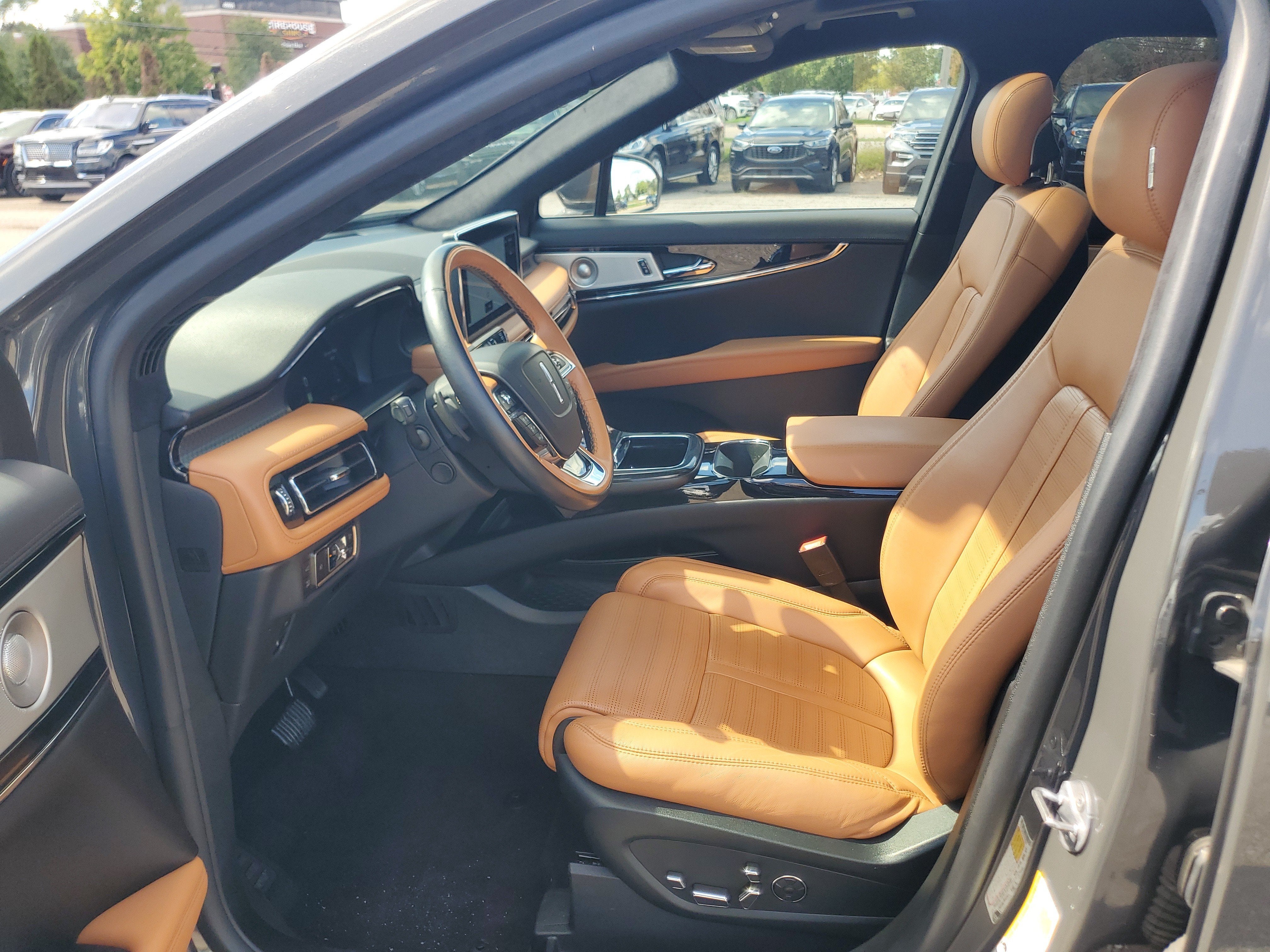 2023 Lincoln Nautilus Black Label