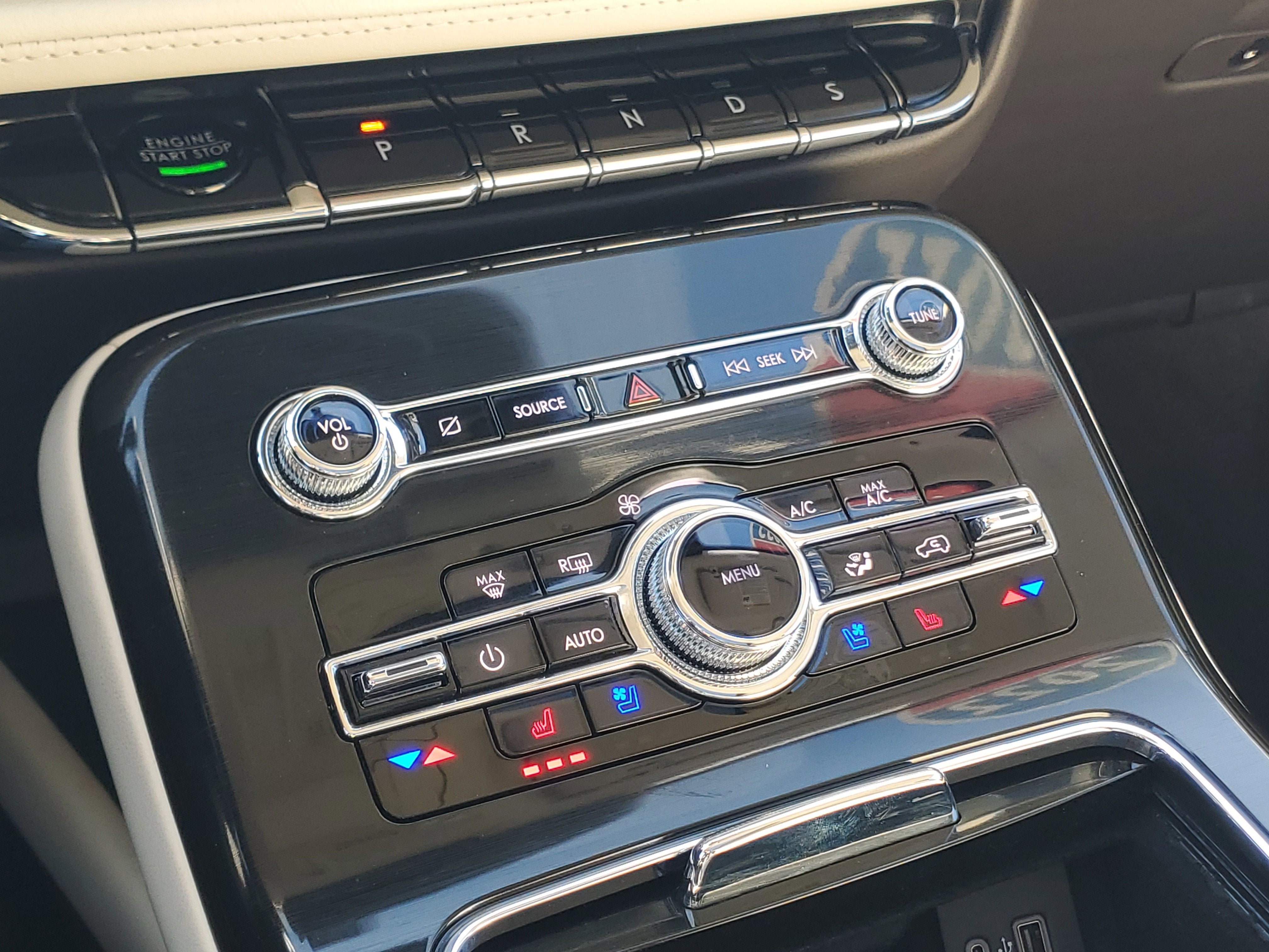 2022 Lincoln Nautilus Black Label