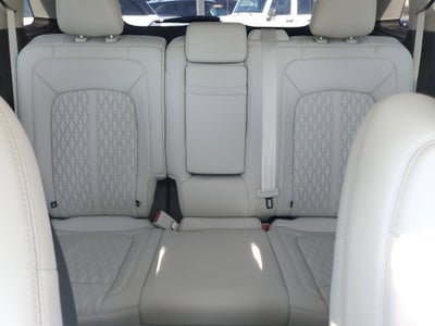 2022 Lincoln Nautilus Black Label