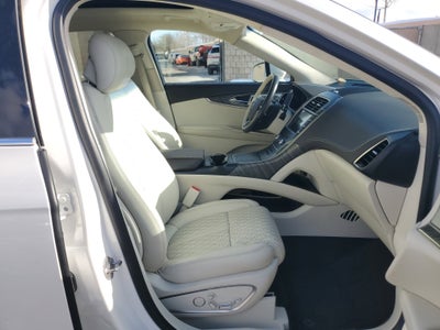 2019 Lincoln Nautilus Black Label