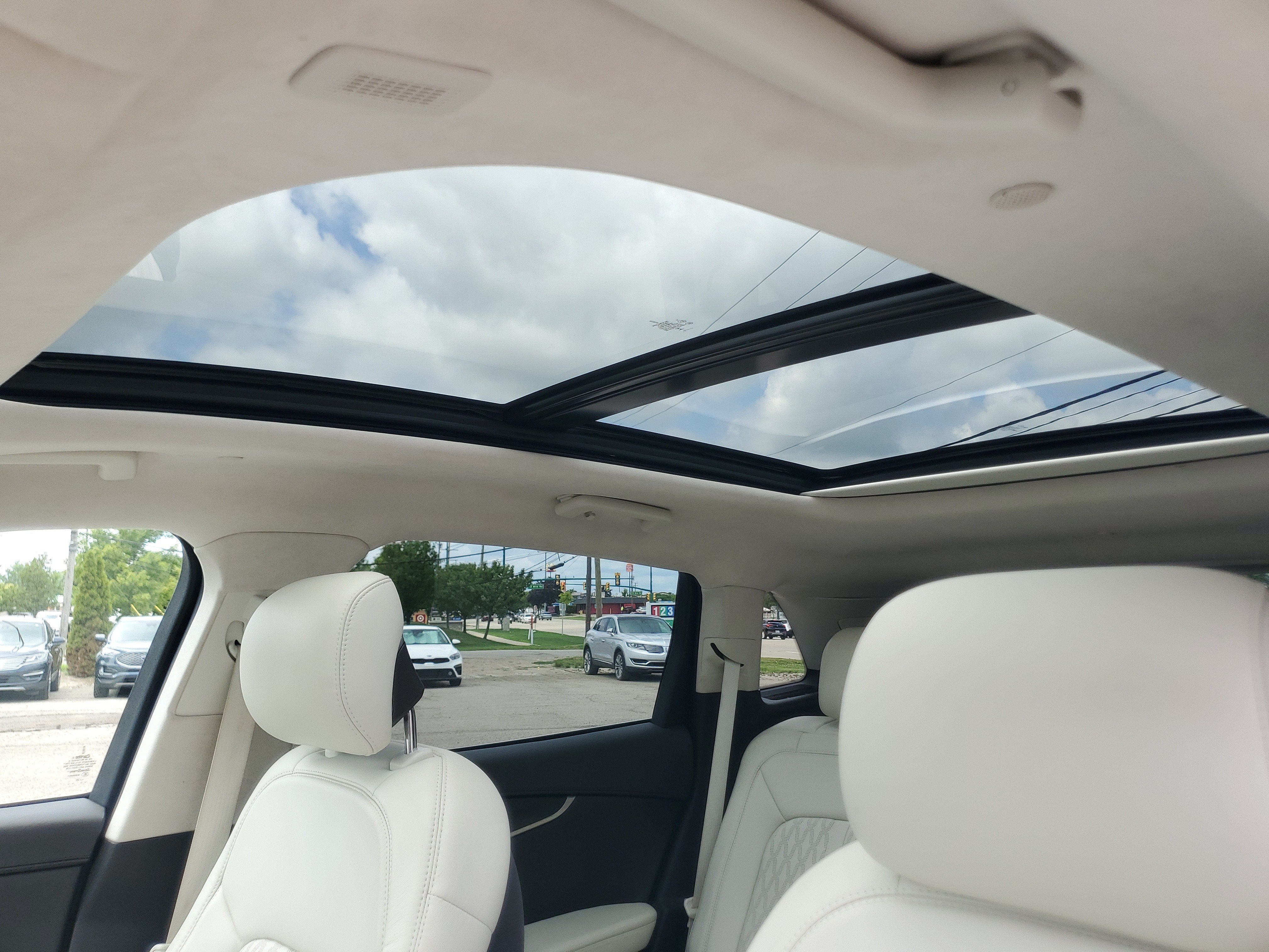 2023 Lincoln Nautilus Black Label