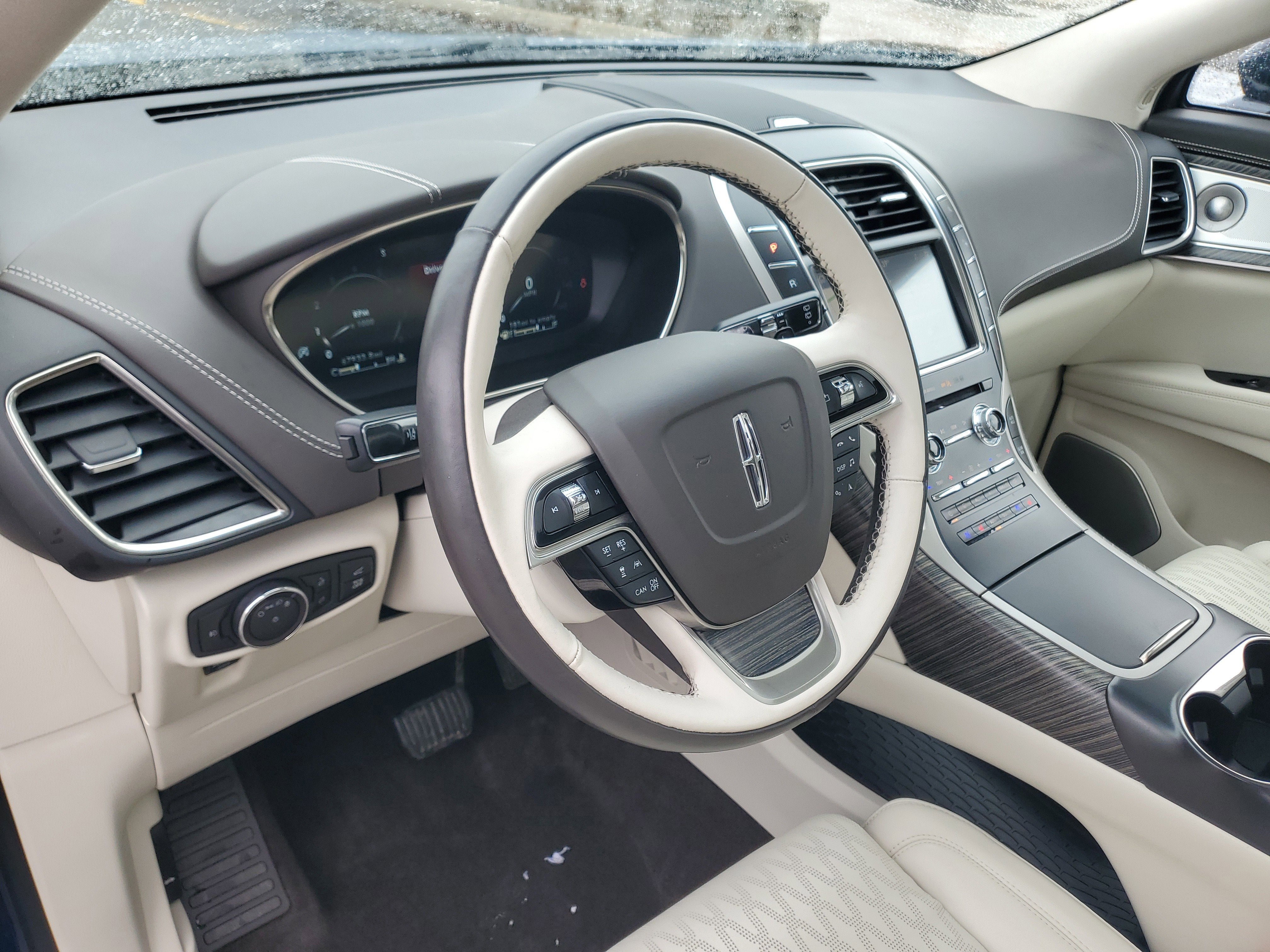 2020 Lincoln Nautilus Black Label