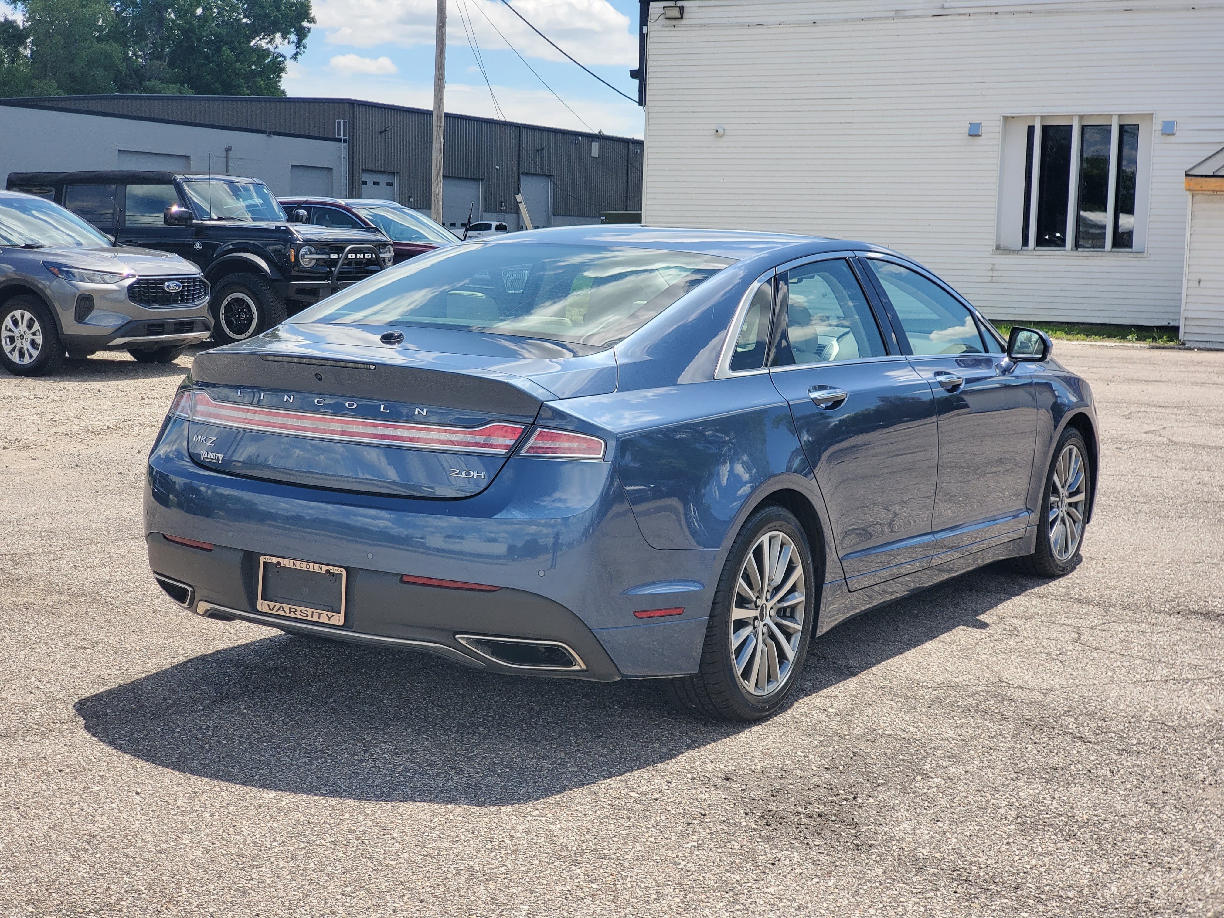 2019 Lincoln MKZ Hybrid Standard