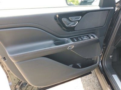 2023 Lincoln Aviator Standard