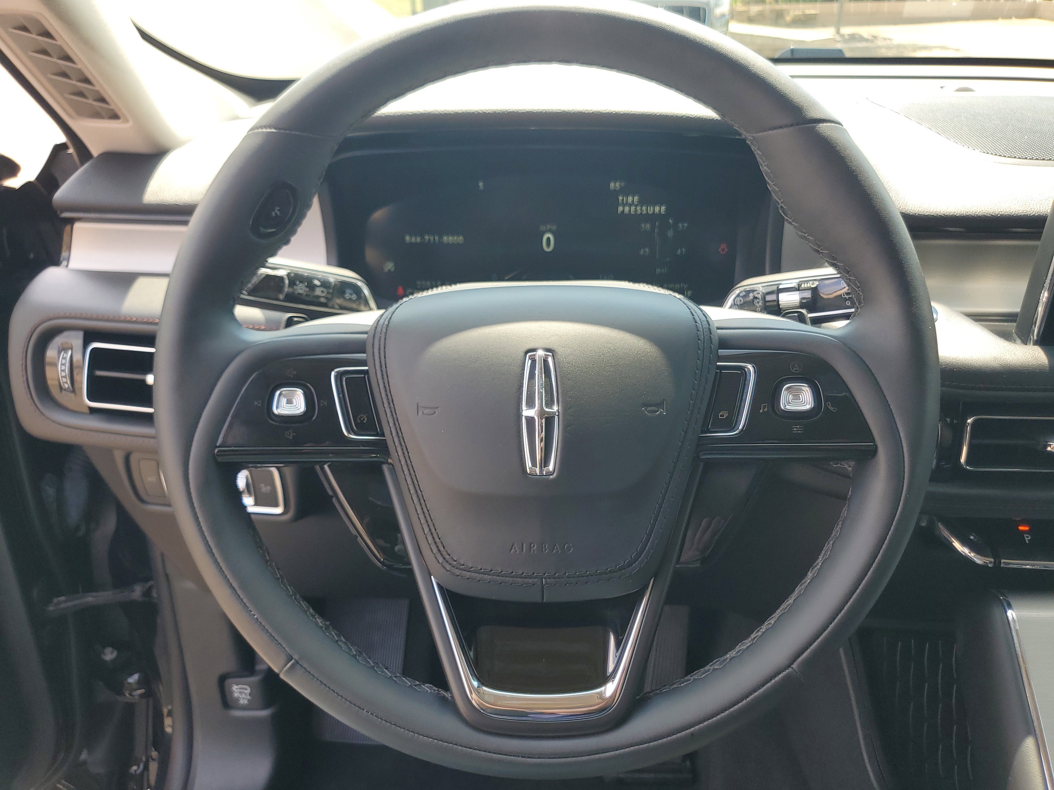 2023 Lincoln Aviator Standard