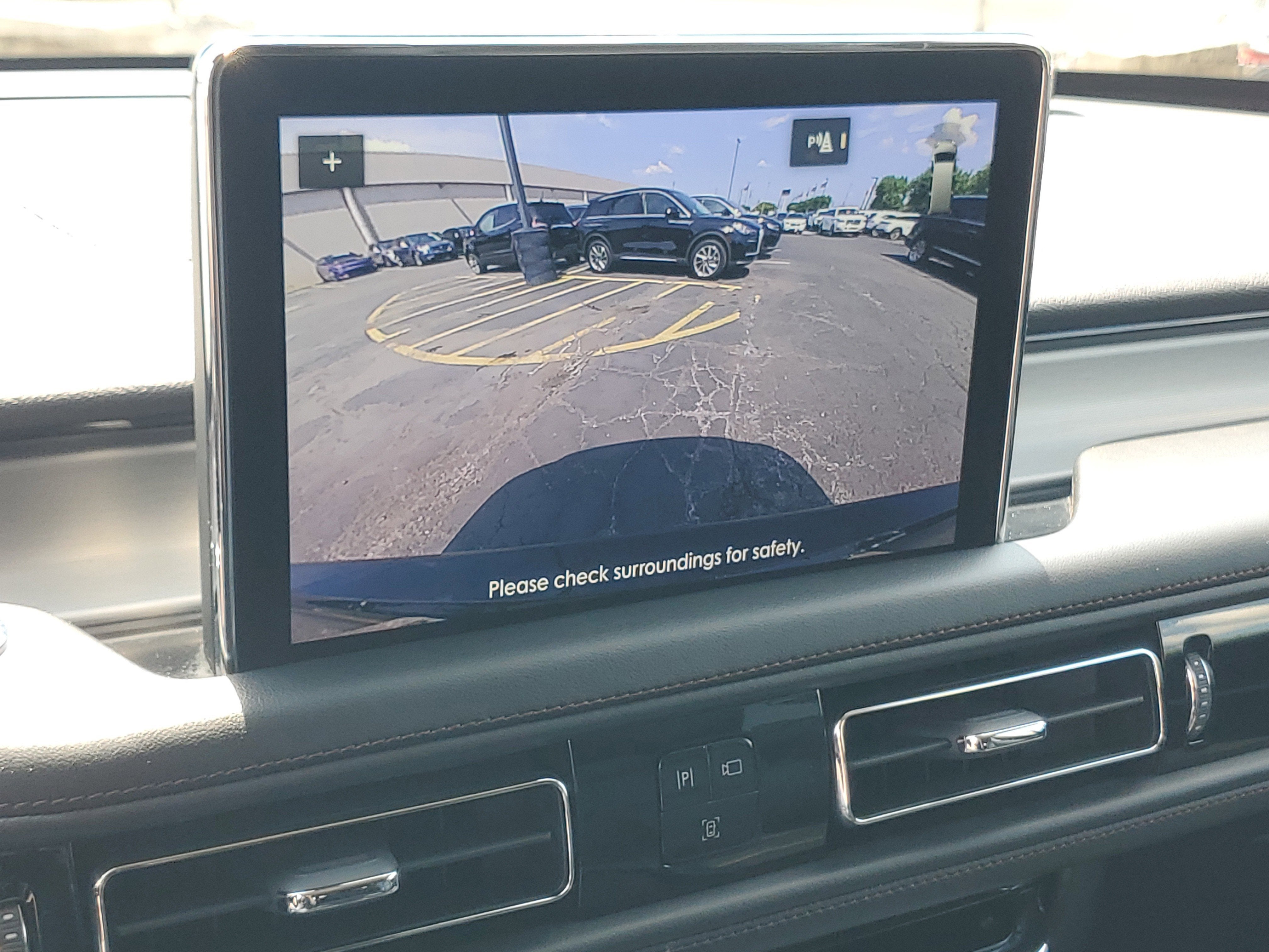 2023 Lincoln Aviator Standard