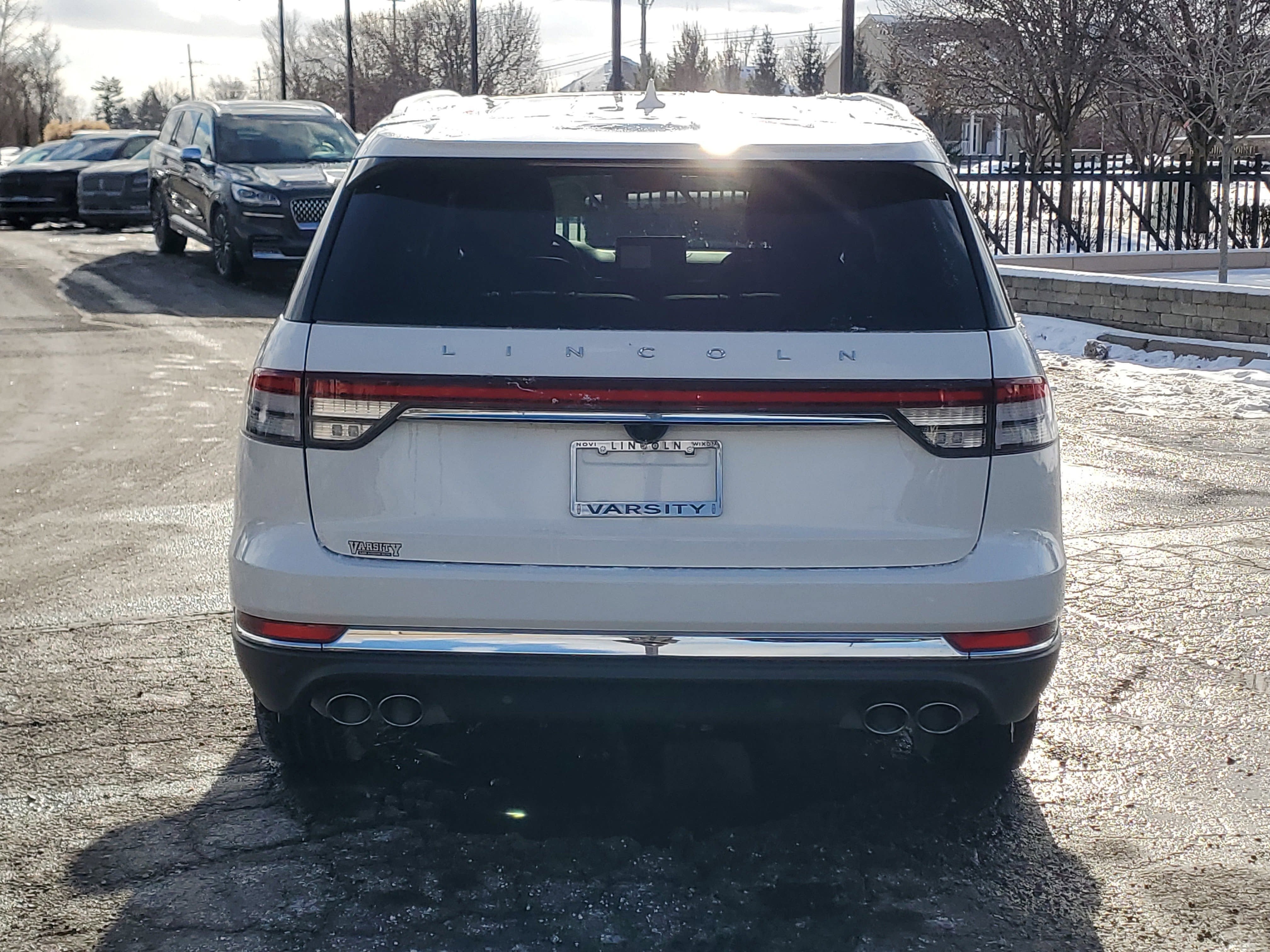 2023 Lincoln Aviator Standard