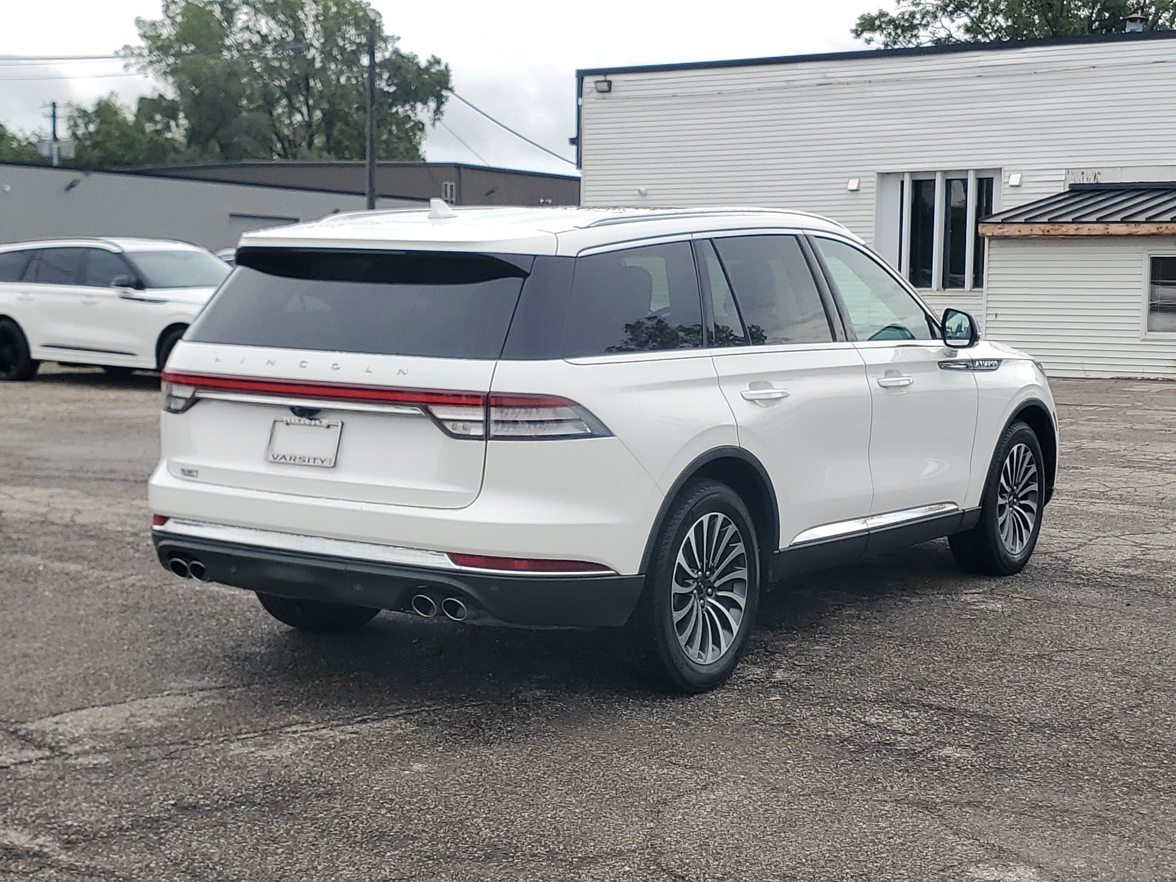 2024 Lincoln Aviator Premiere