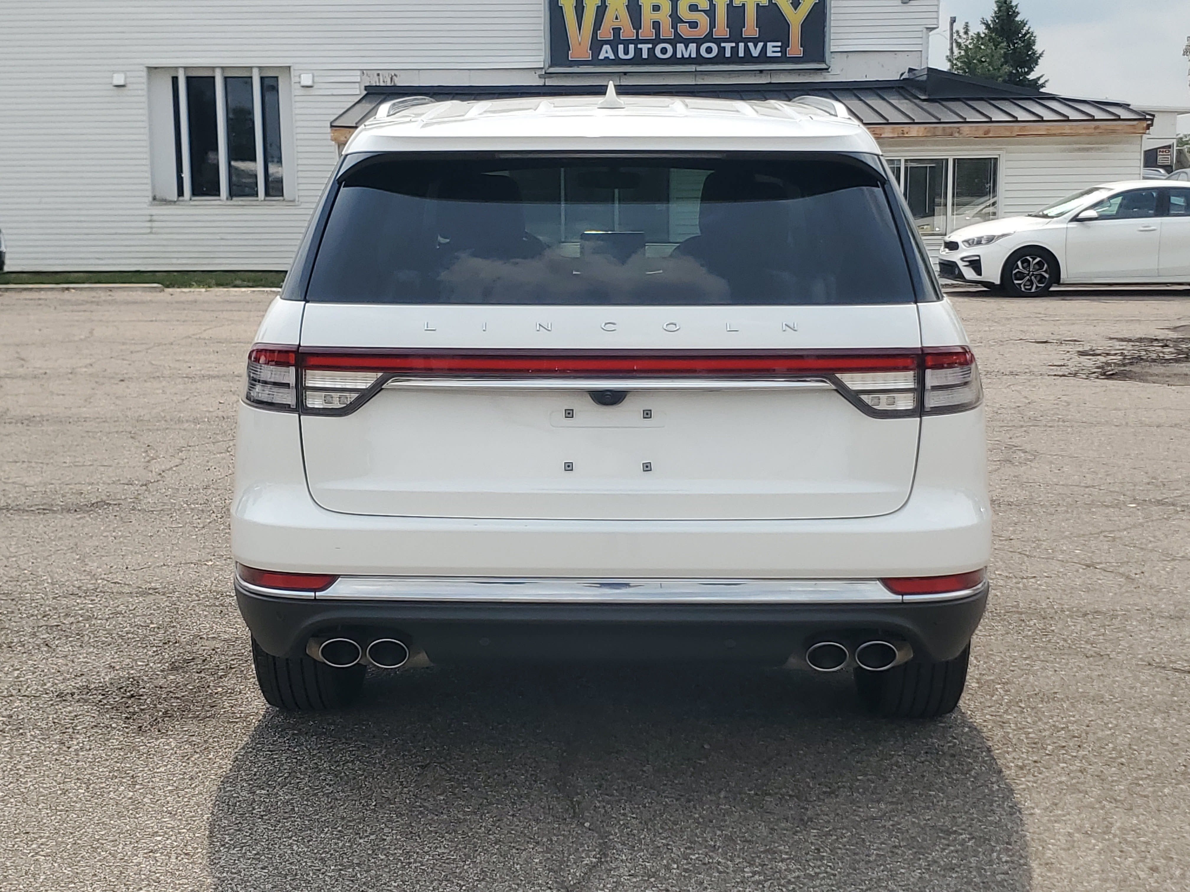 2024 Lincoln Aviator Premiere