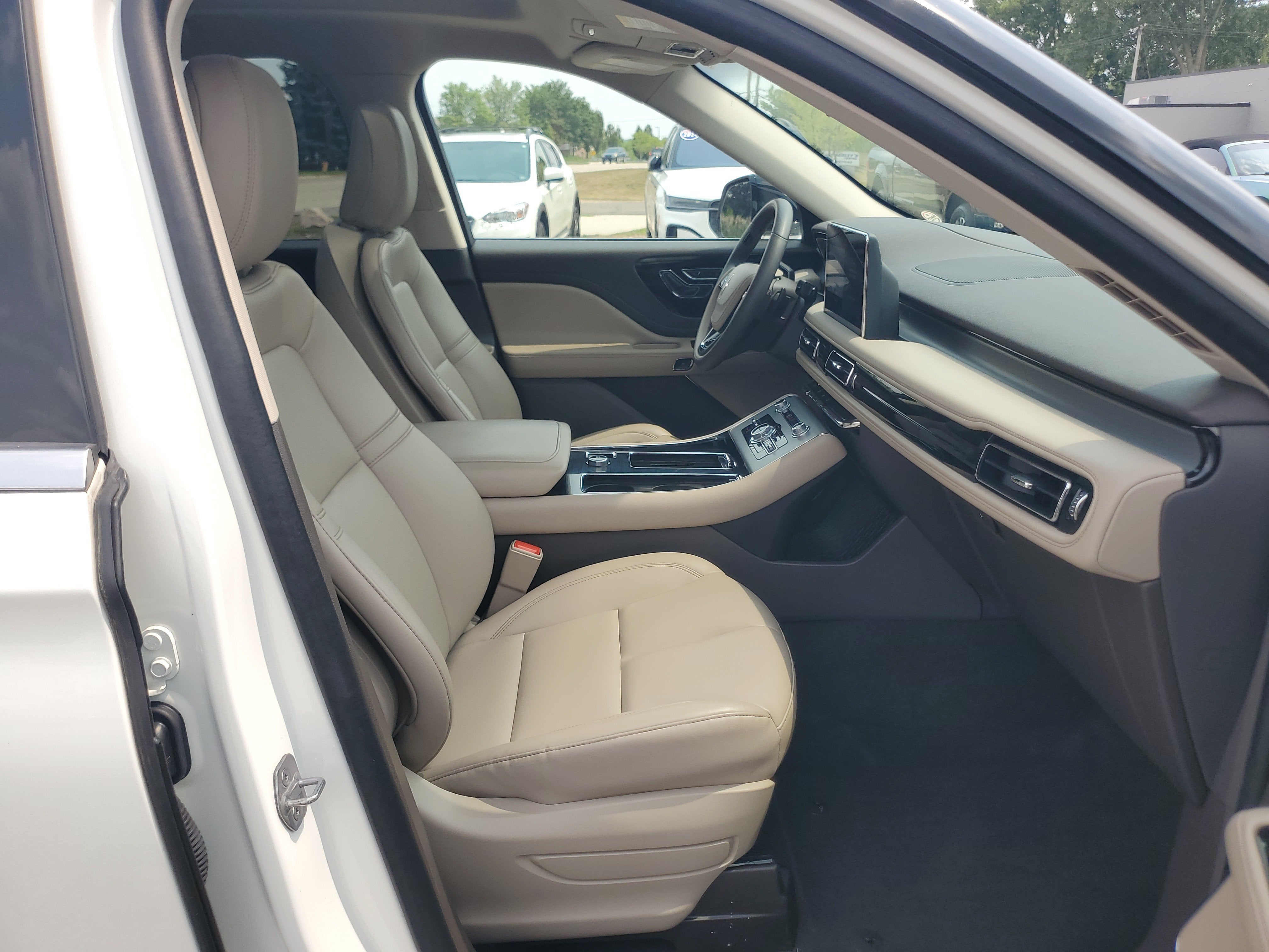 2024 Lincoln Aviator Premiere