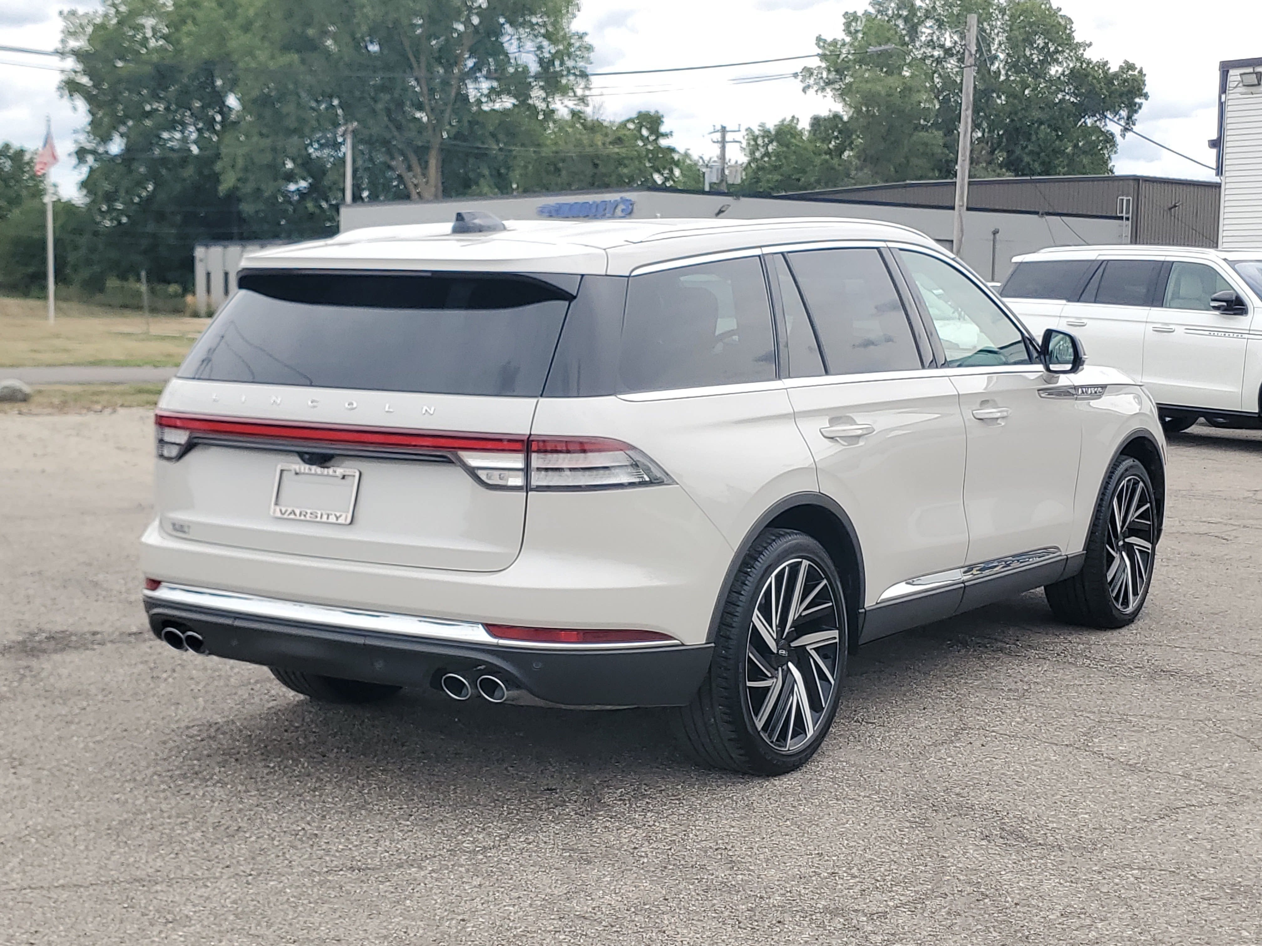 2025 Lincoln Aviator Reserve