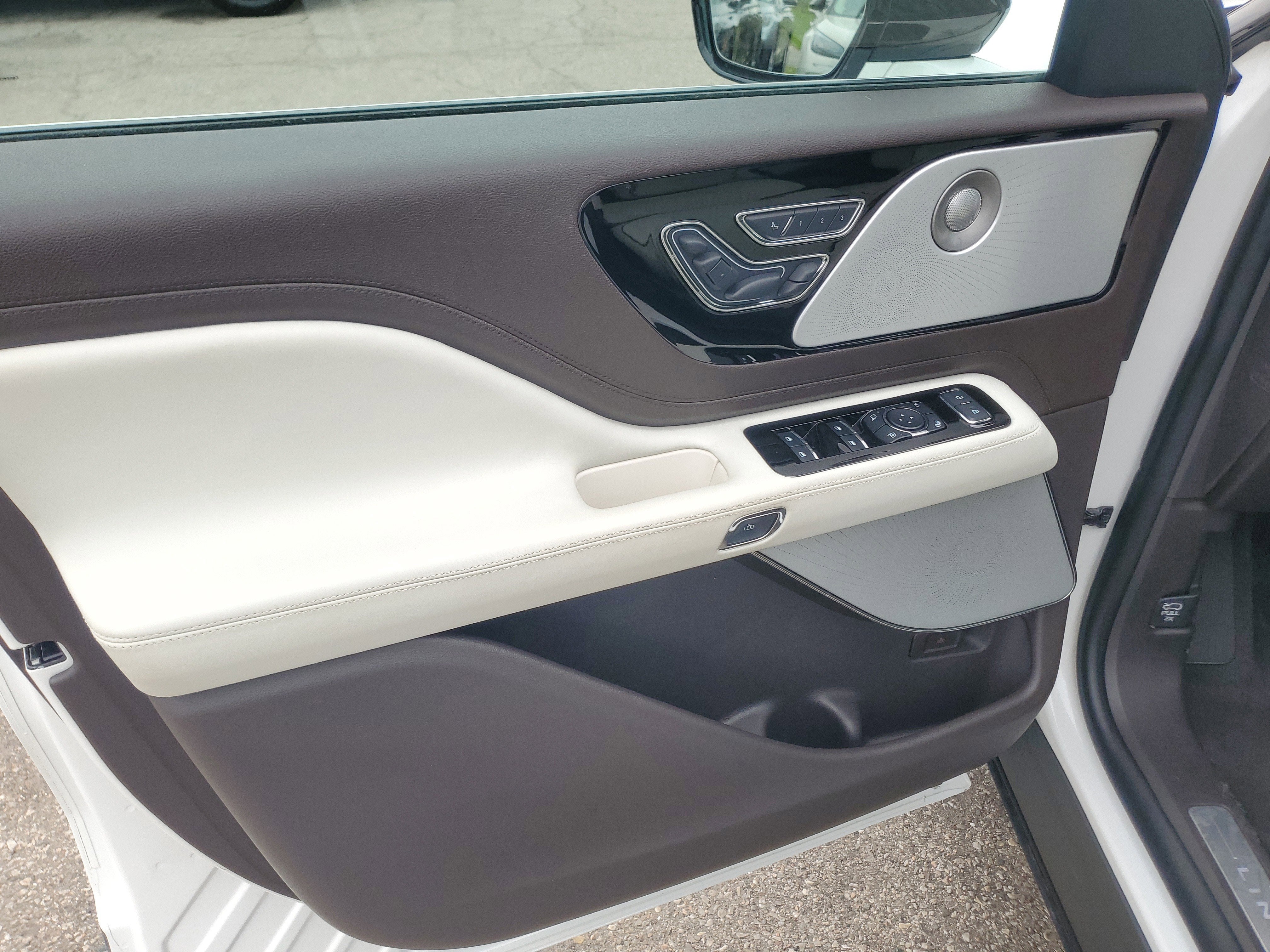 2024 Lincoln Aviator Black Label