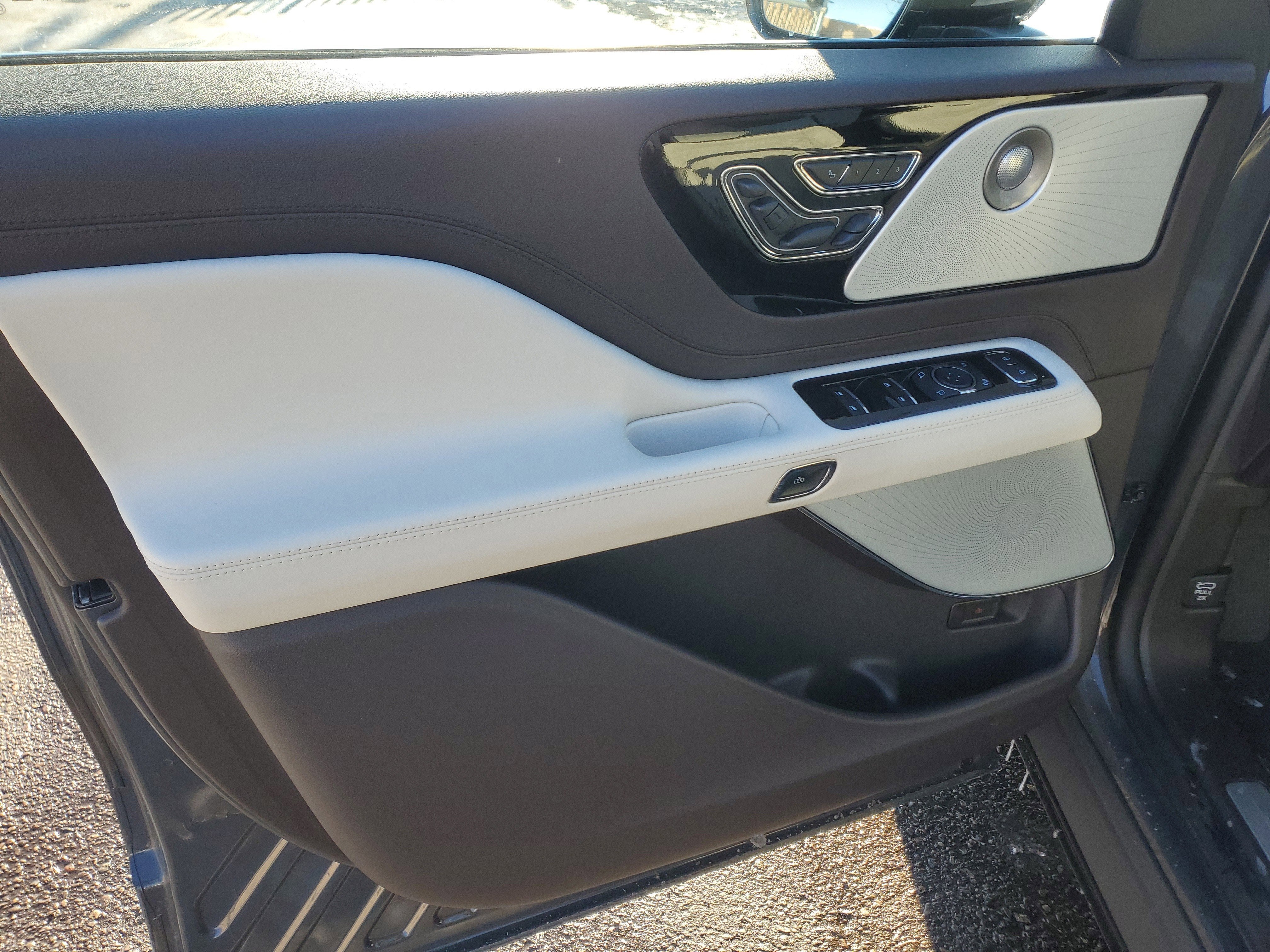 2023 Lincoln Aviator Black Label