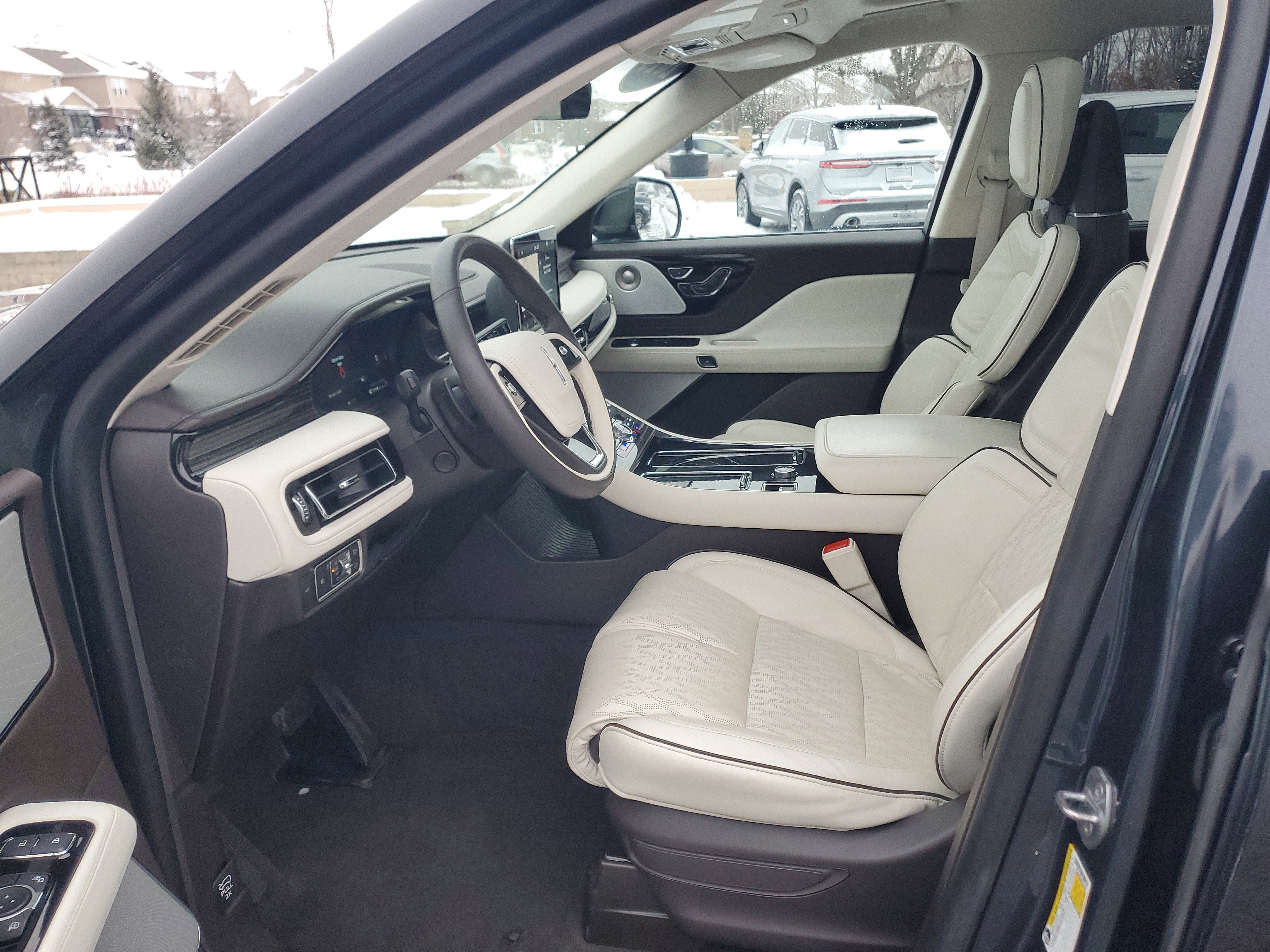 2023 Lincoln Aviator Black Label