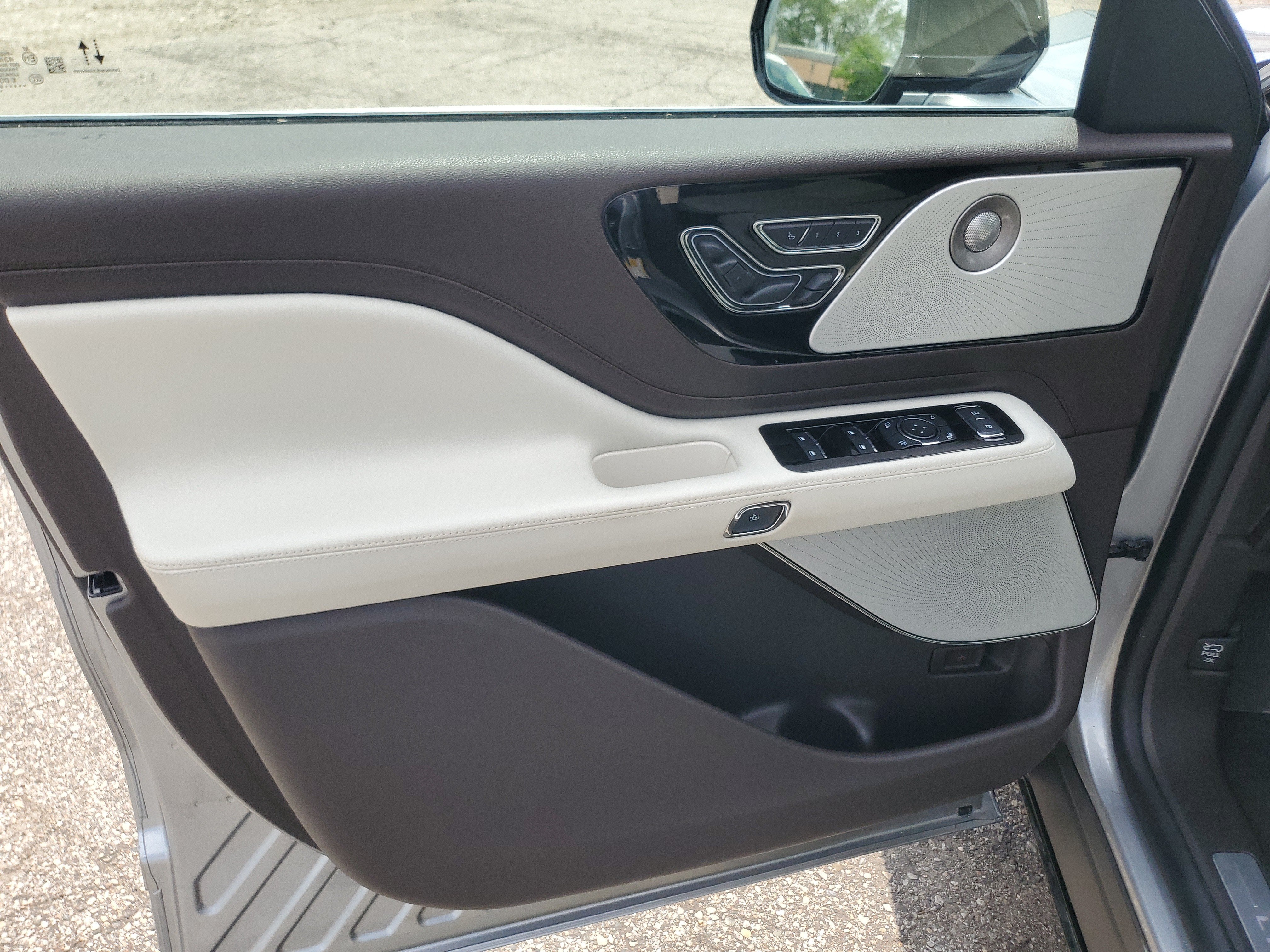 2024 Lincoln Aviator Black Label