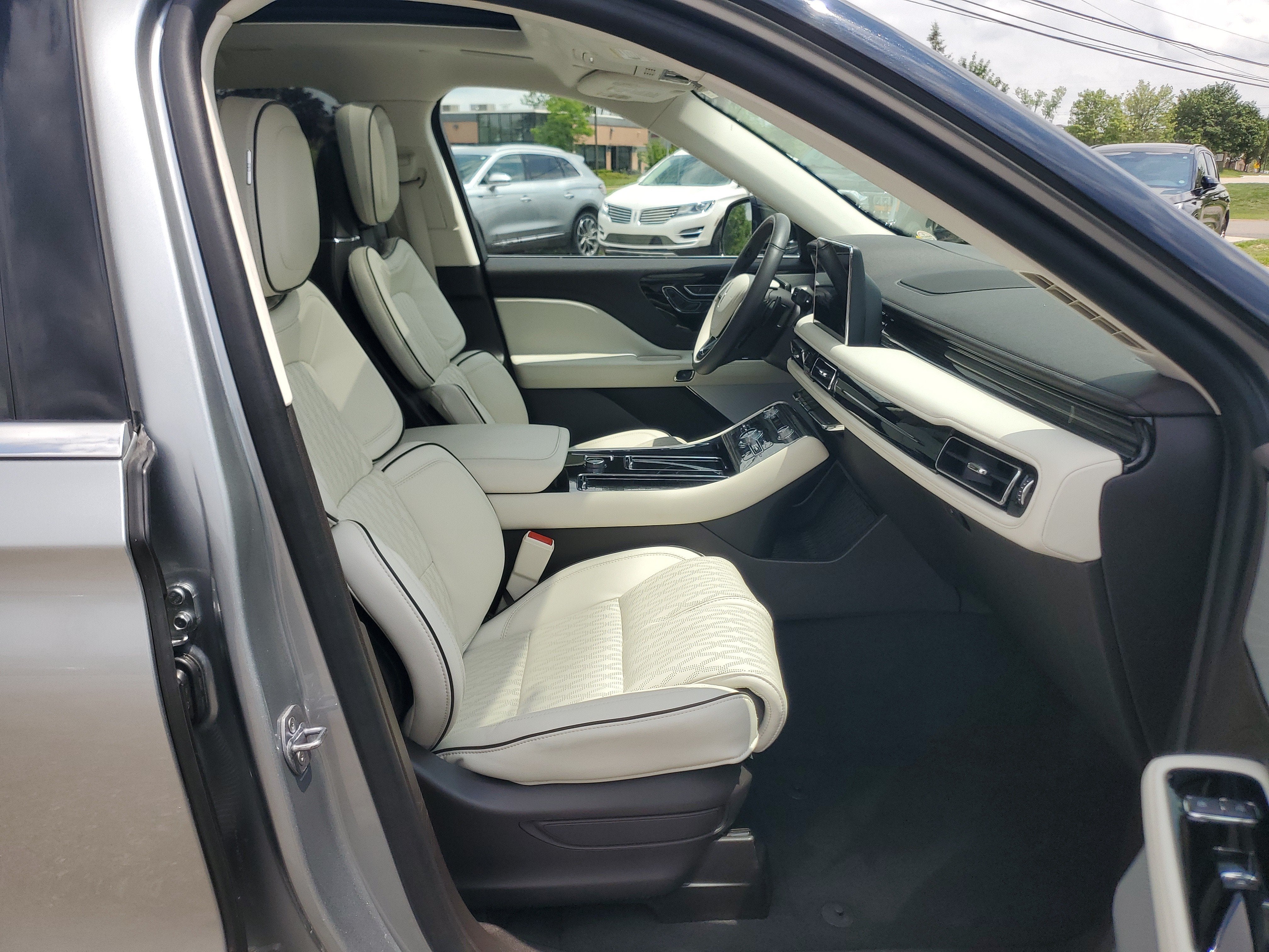 2024 Lincoln Aviator Black Label