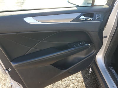 2019 Lincoln MKC Standard