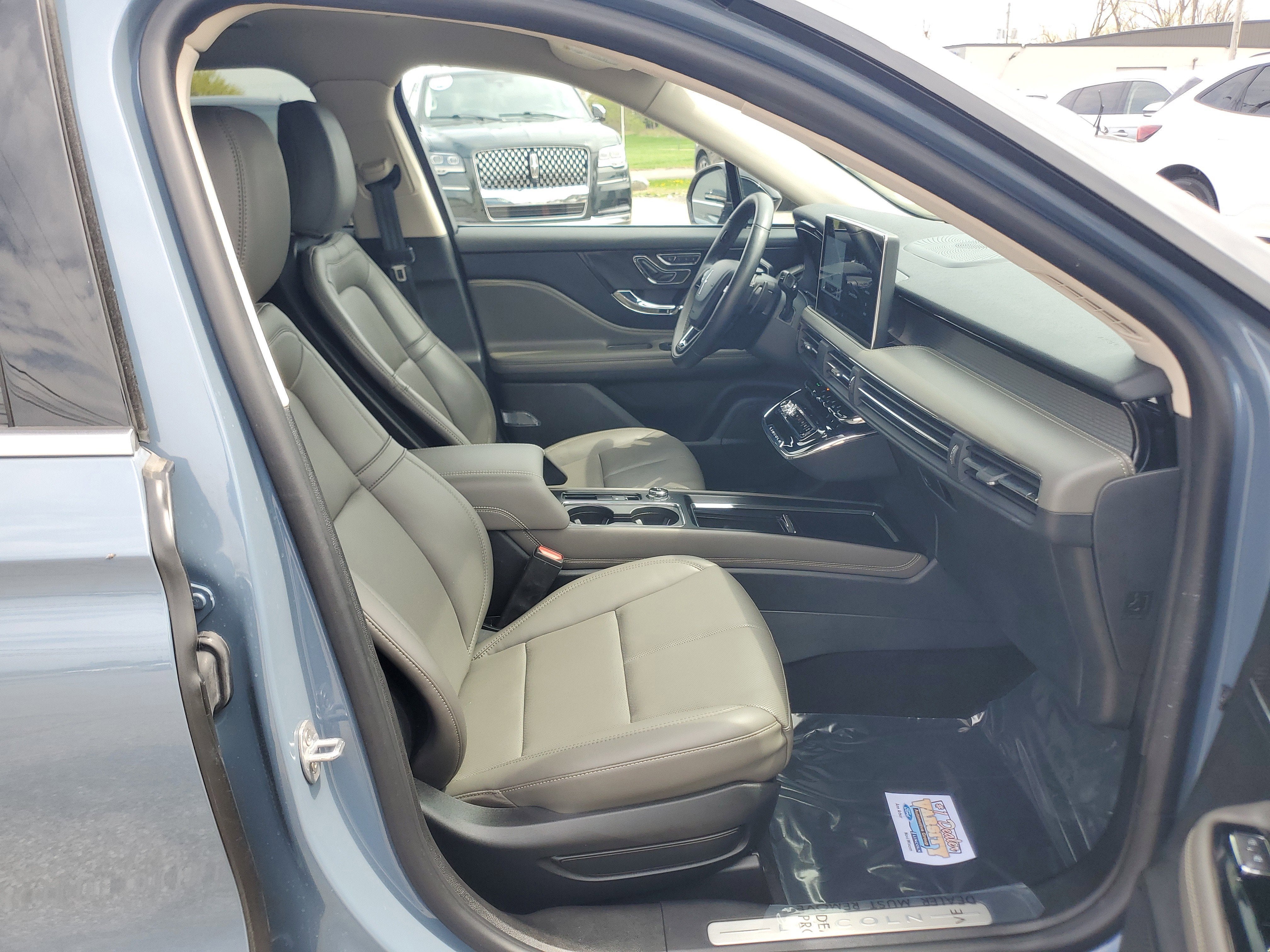 2023 Lincoln Corsair Standard