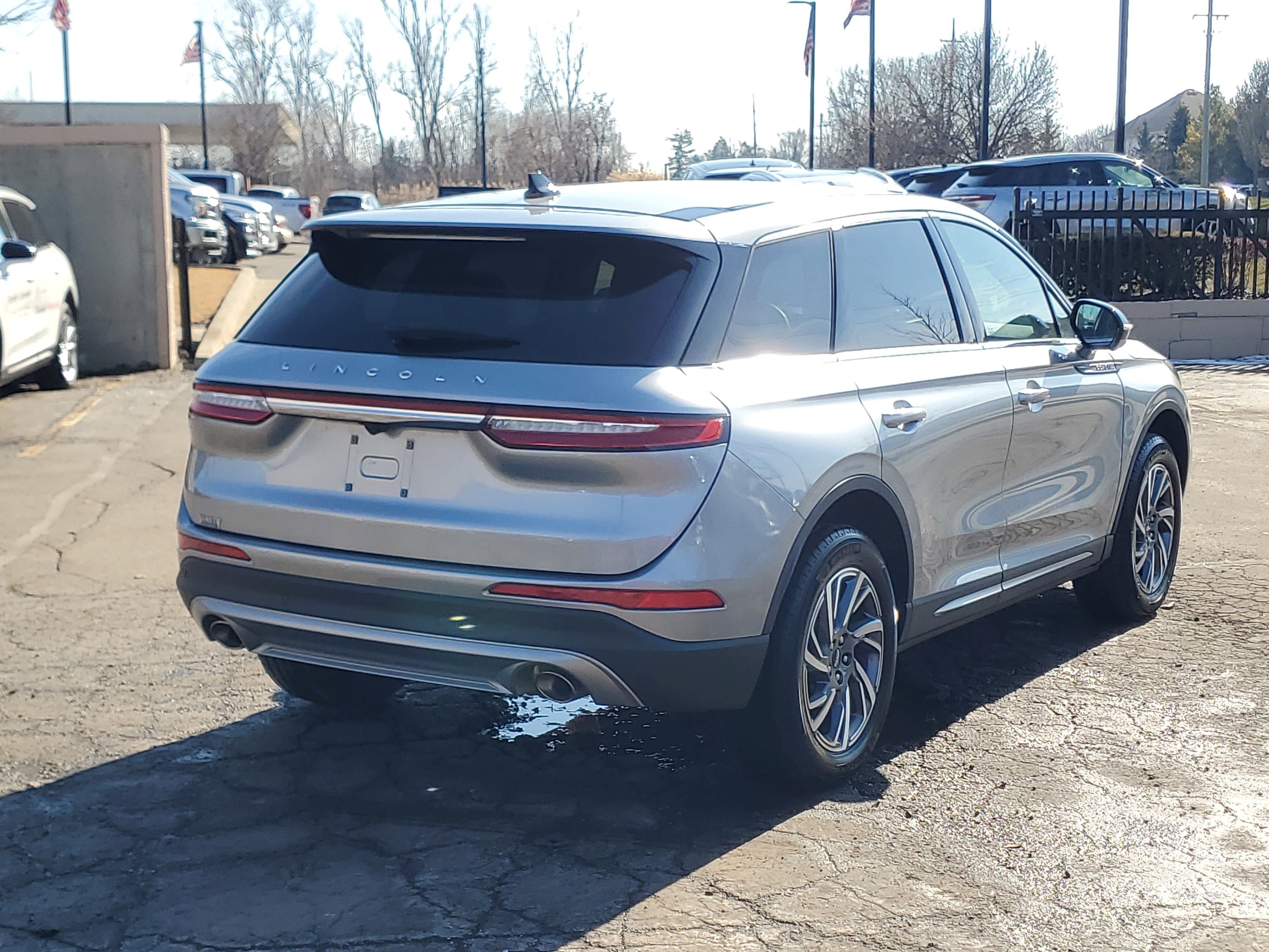 2023 Lincoln Corsair Standard