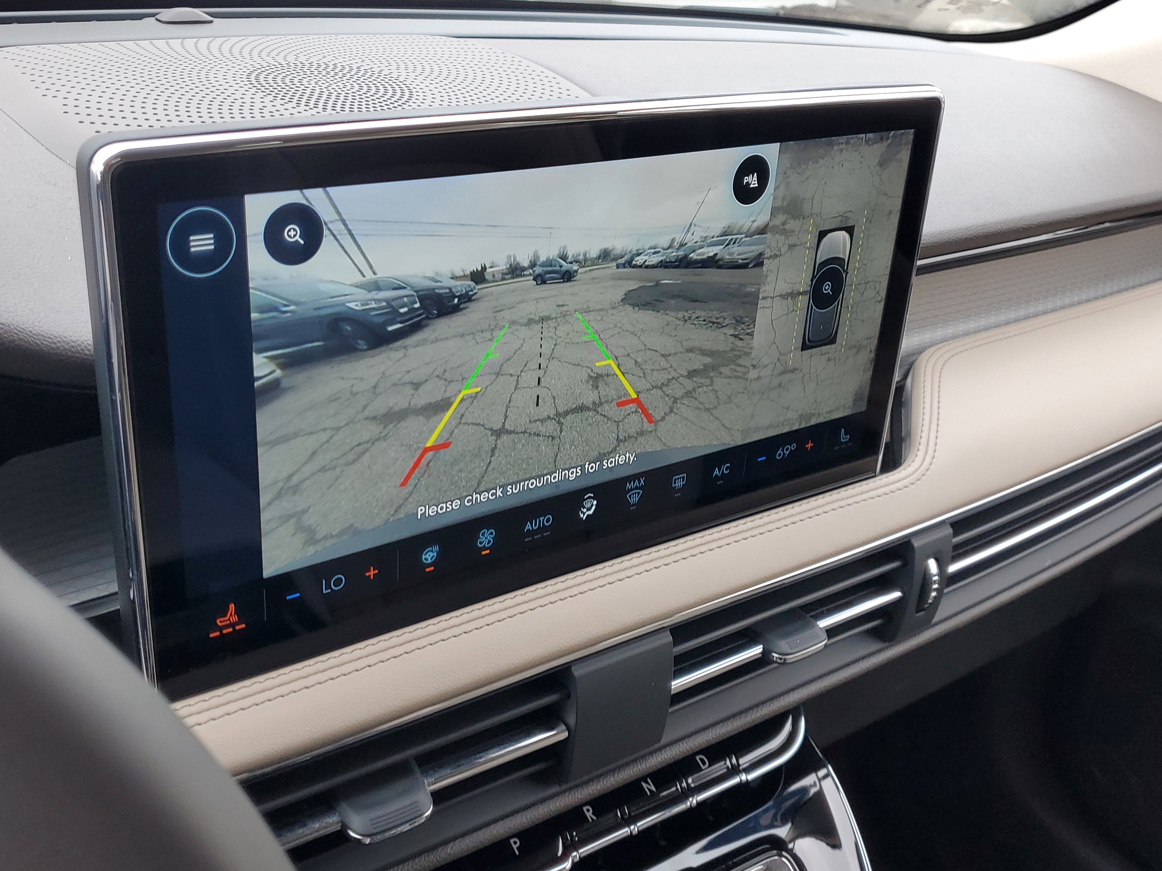 2023 Lincoln Corsair Standard