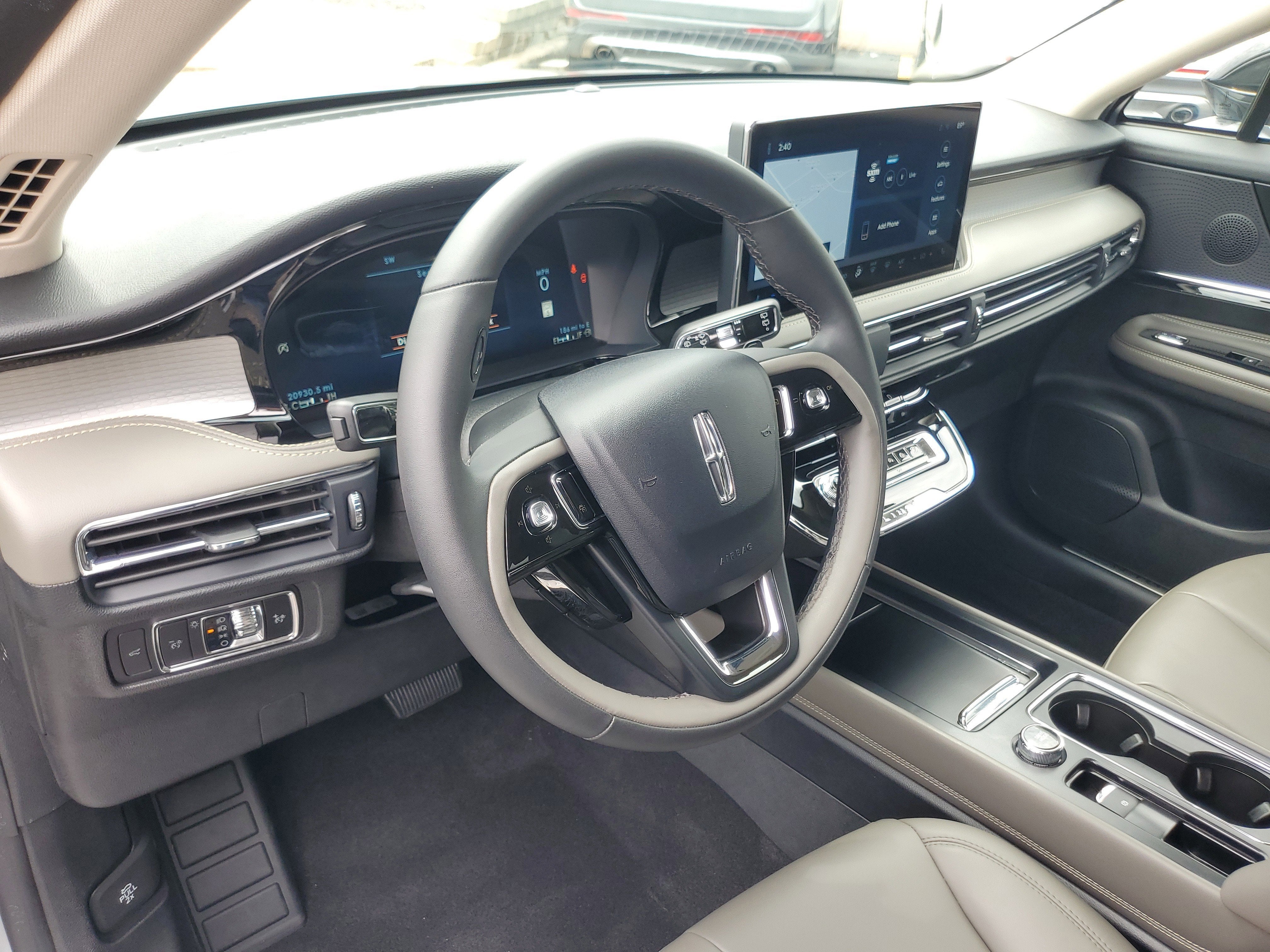 2023 Lincoln Corsair Standard