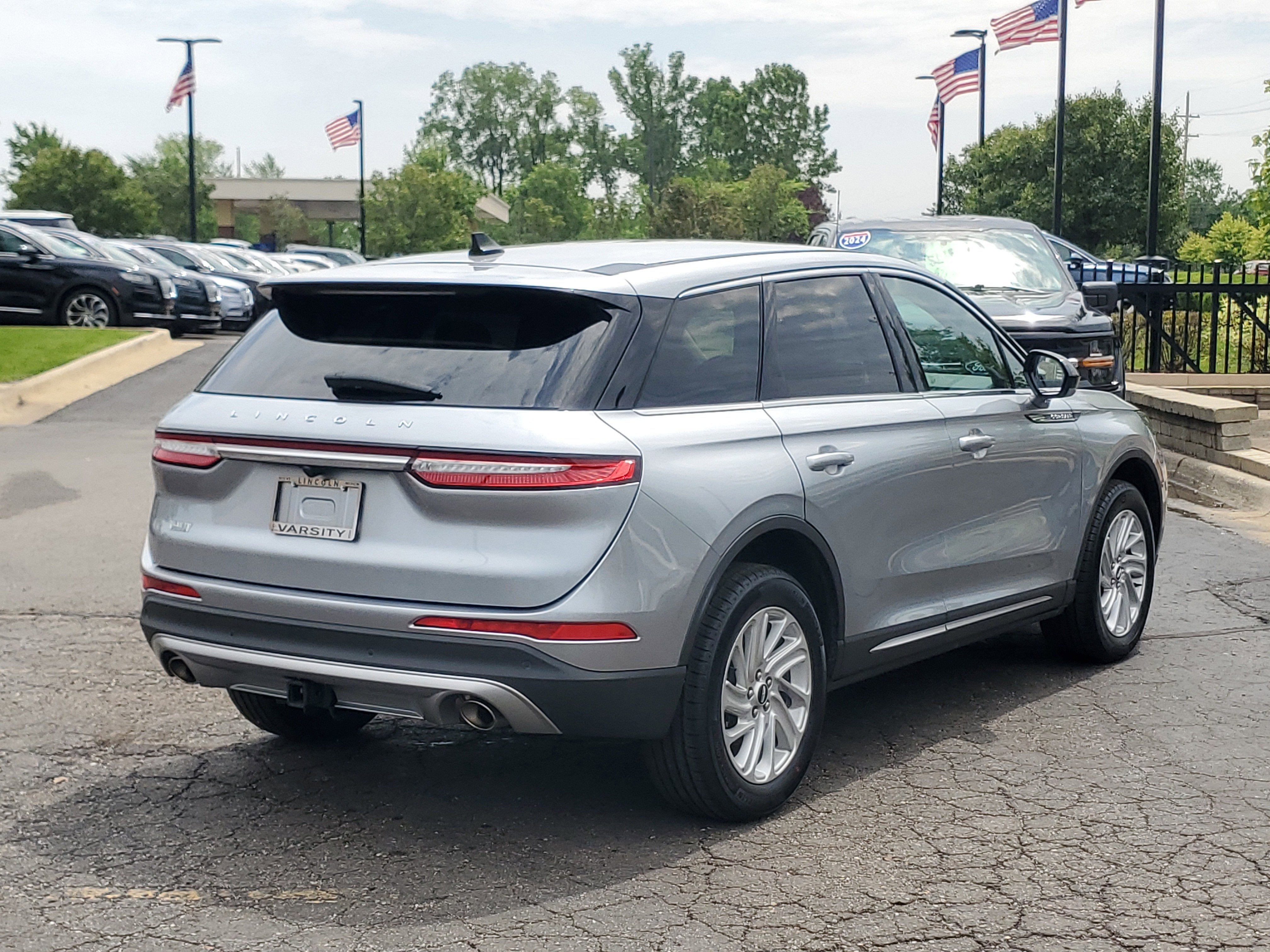 2023 Lincoln Corsair Standard