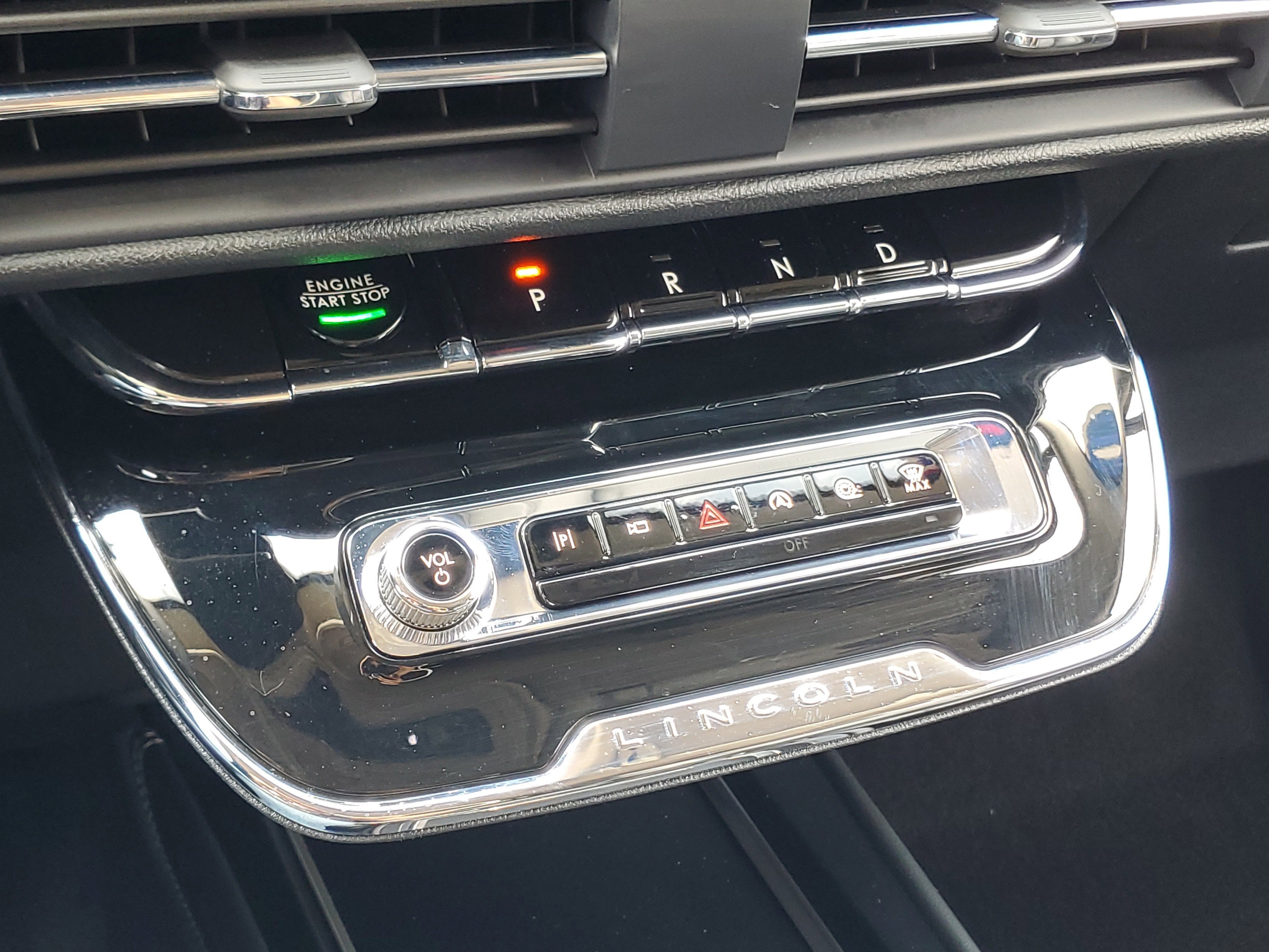 2023 Lincoln Corsair Standard