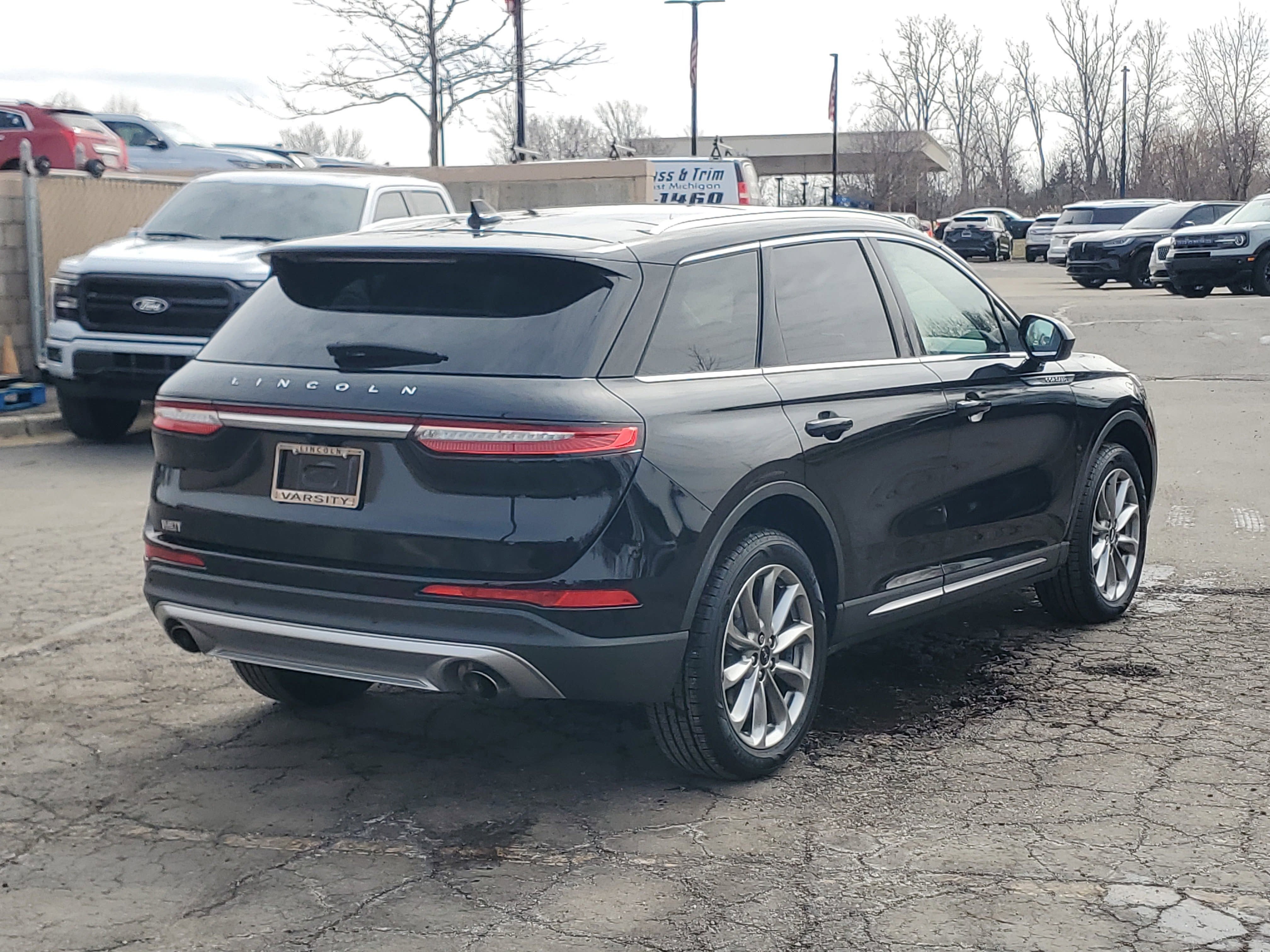 2022 Lincoln Corsair Standard