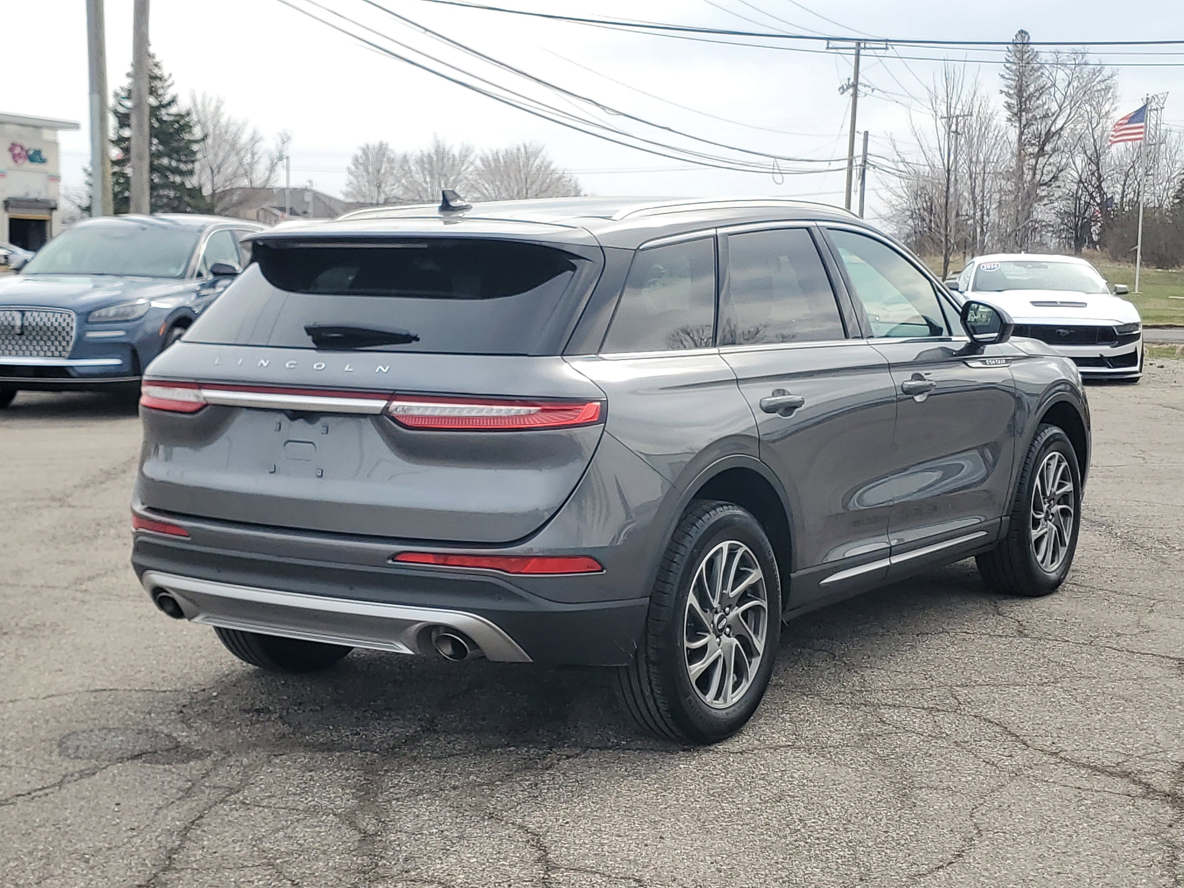 2022 Lincoln Corsair Standard