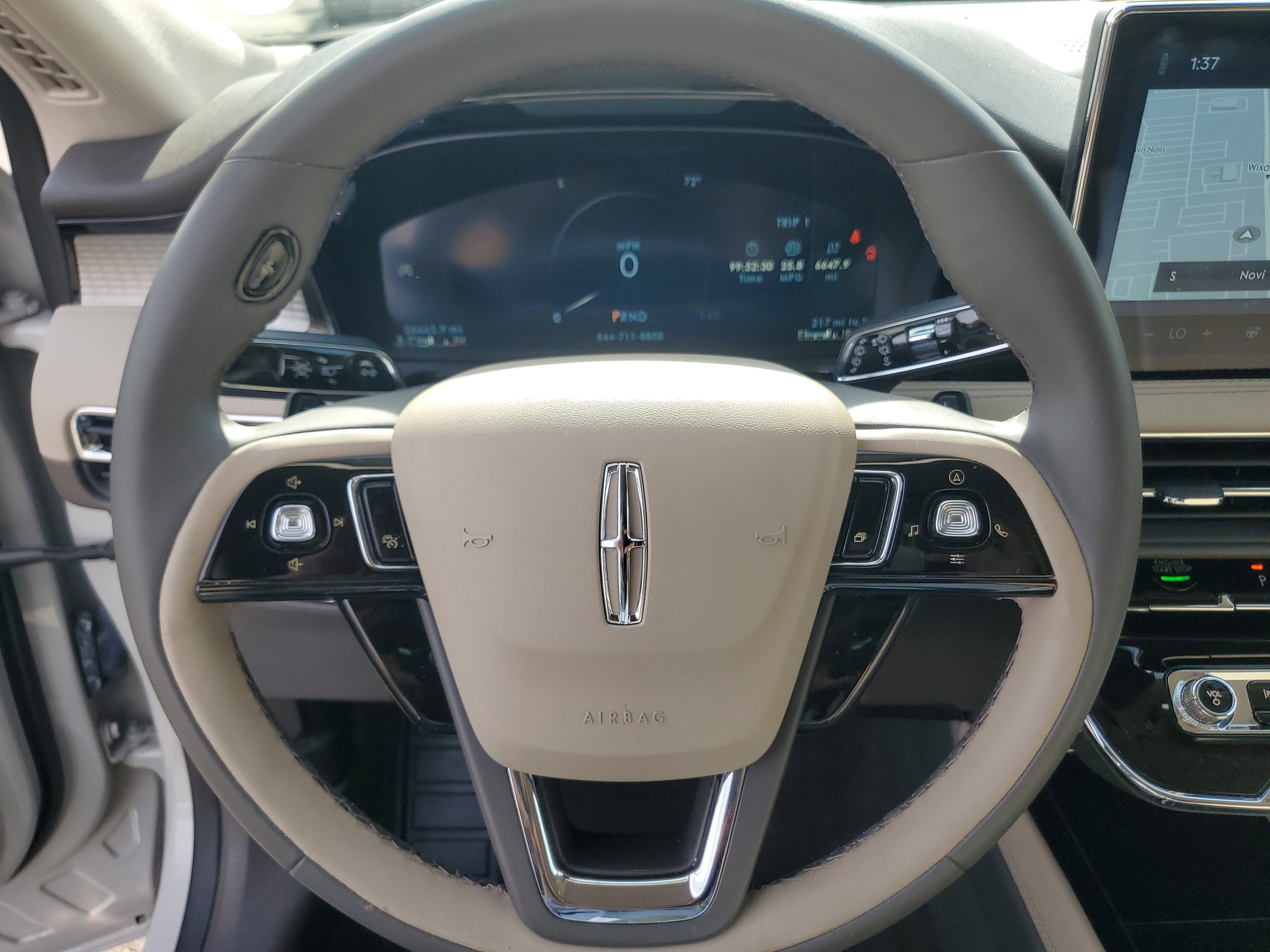 2023 Lincoln Corsair Standard