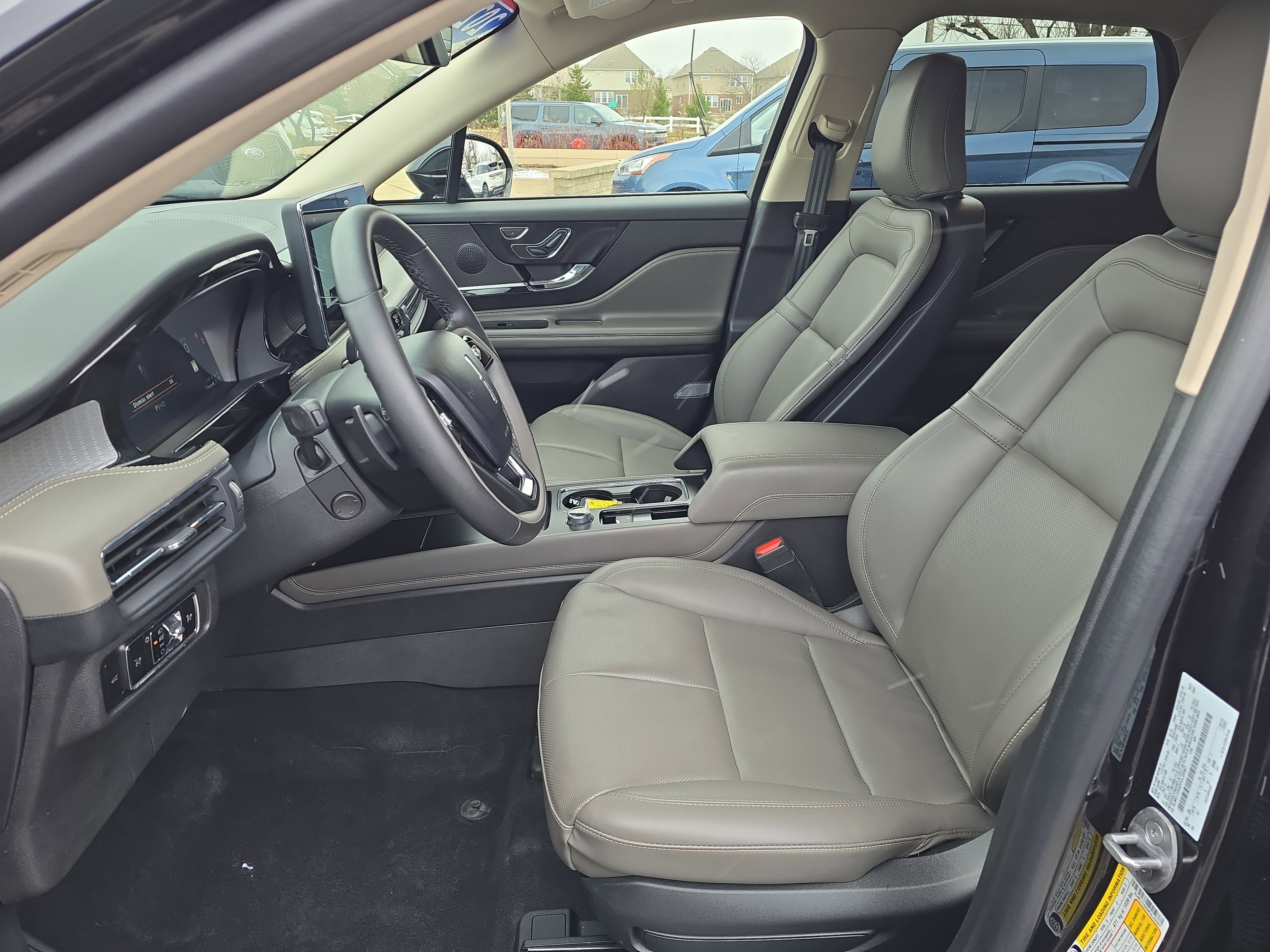 2023 Lincoln Corsair Standard