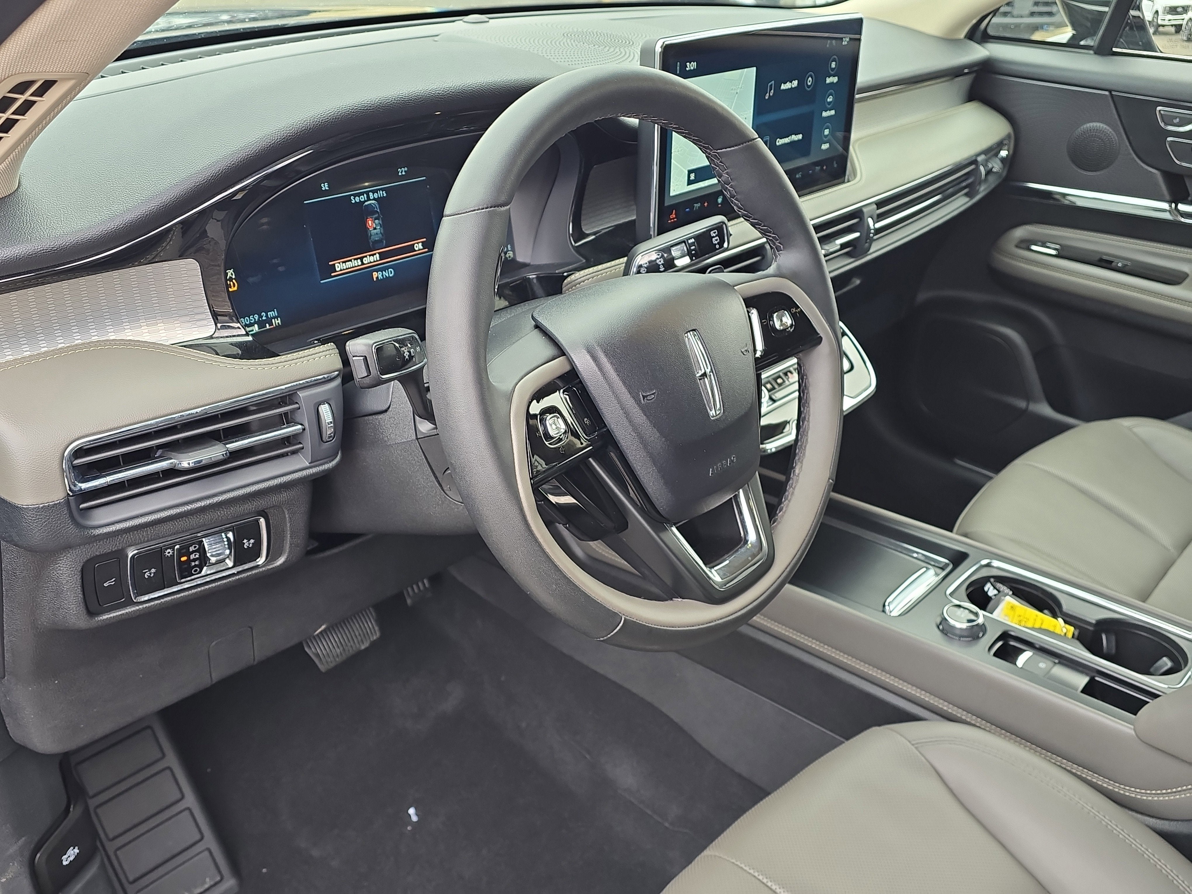 2023 Lincoln Corsair Standard