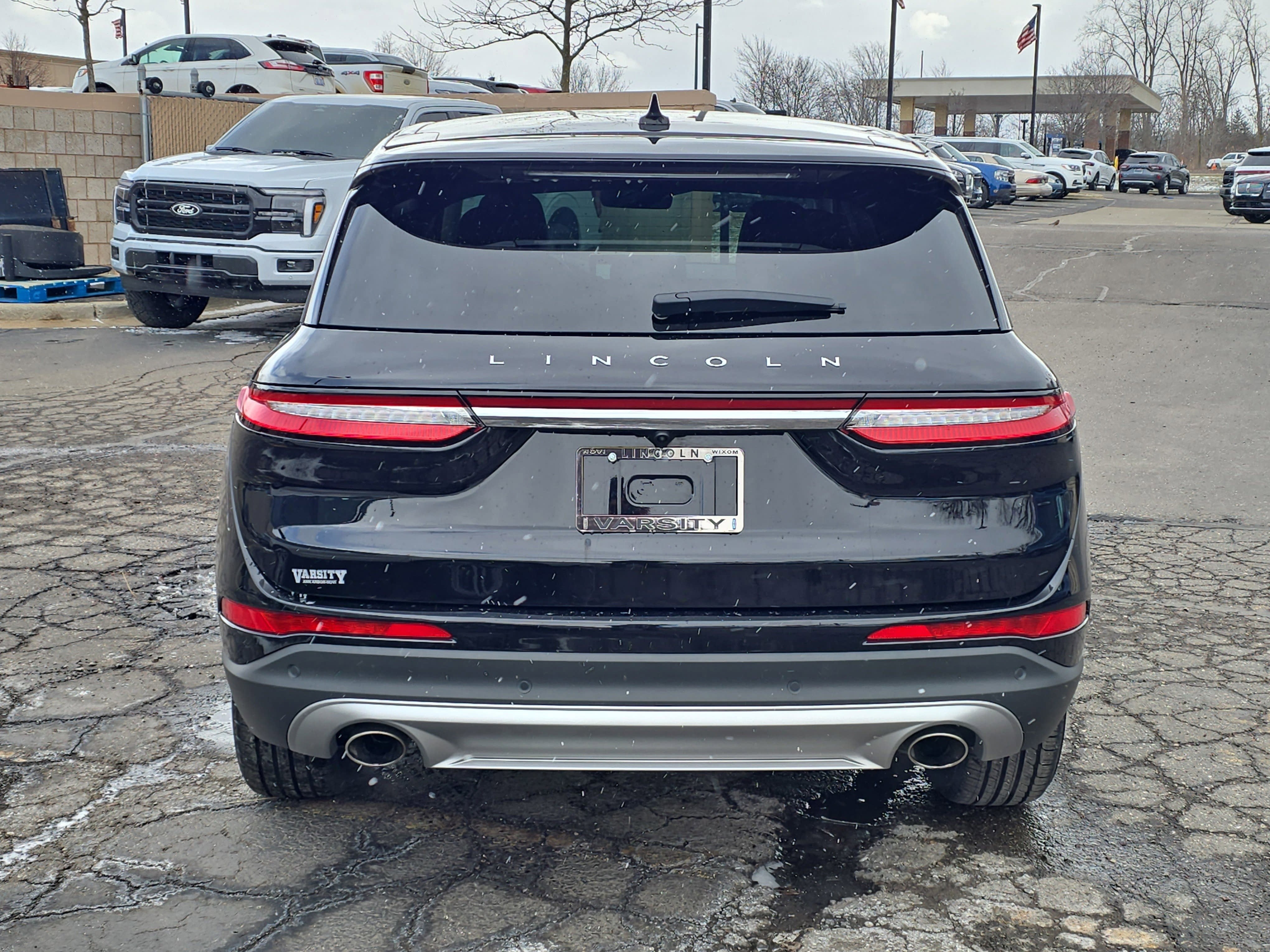 2023 Lincoln Corsair Standard