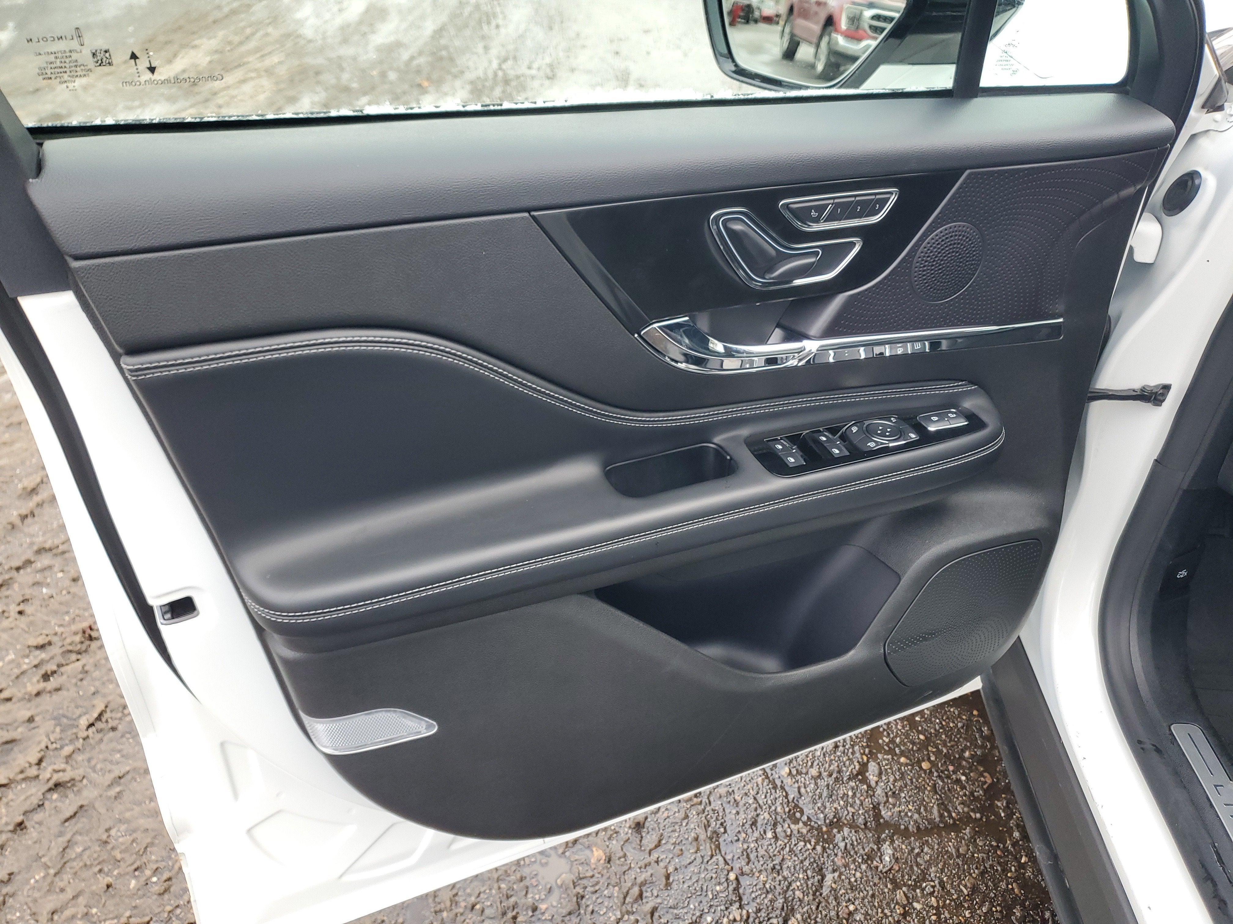 2024 Lincoln Corsair Premiere